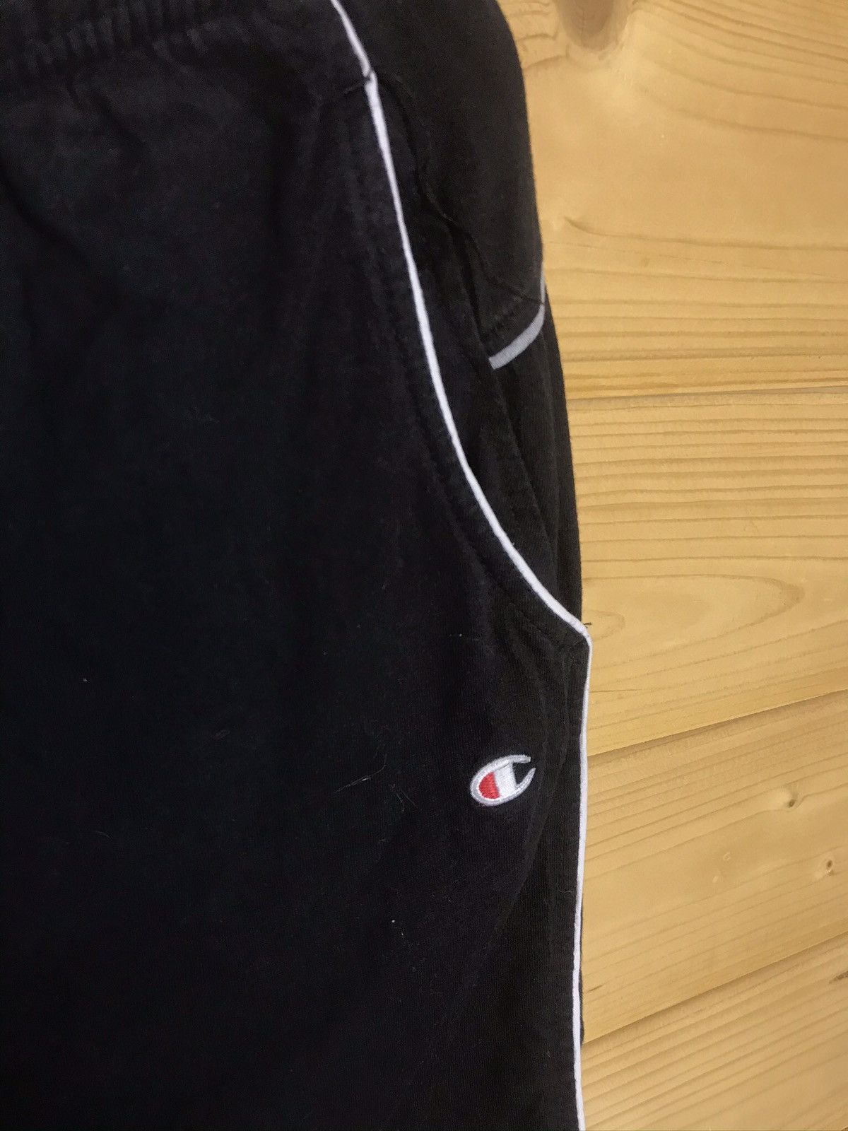 Champion Vintage Champion shorts Size US 34 / EU 50 - 2 Thumbnail