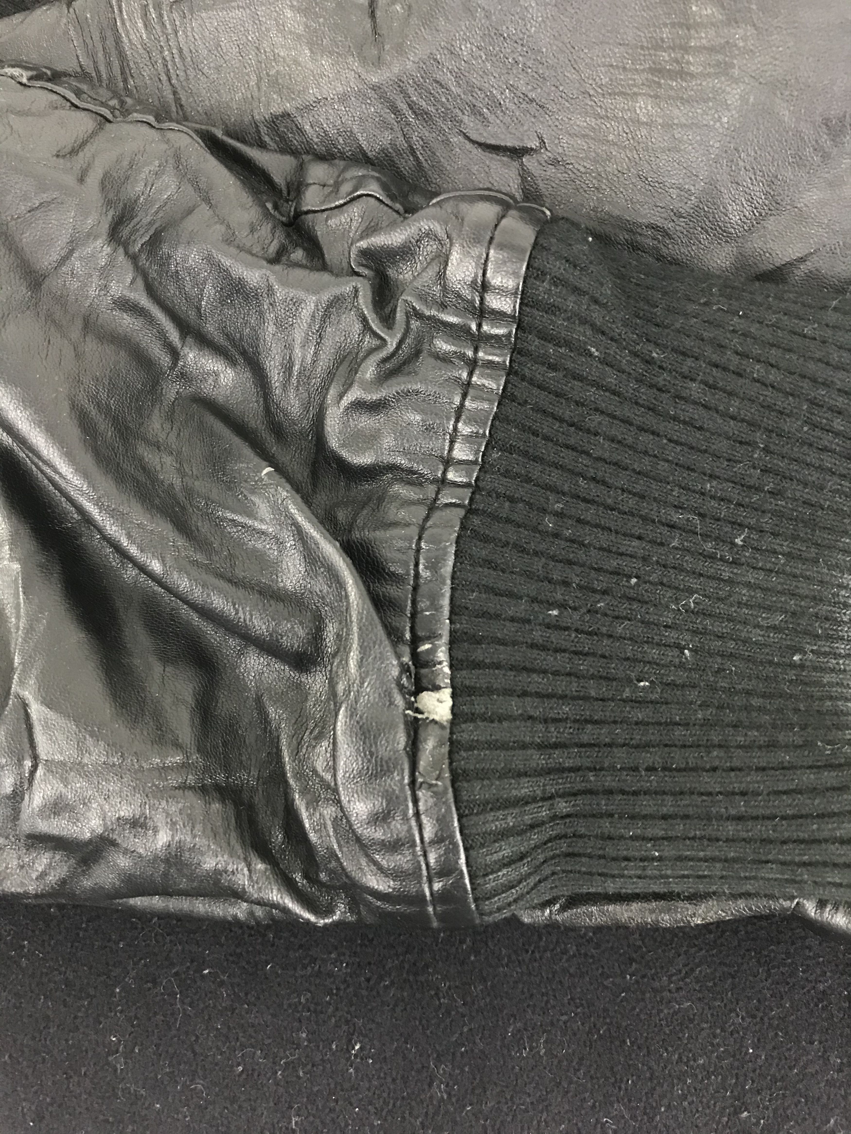 Japanese Brand Uniqlo Varsity Jacket Wool With Quilted Padded Inner Size US XL / EU 56 / 4 - 9 Thumbnail