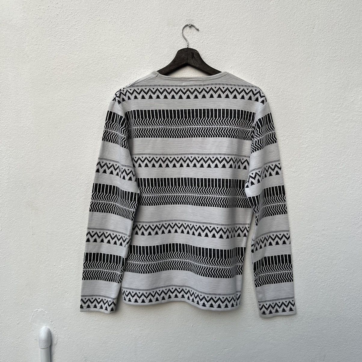 In The Attic RARE NAVAJO DESIGN SWEATSHIRT IN THE ATTIC JAPAN Size US M / EU 48-50 / 2 - 8 Thumbnail