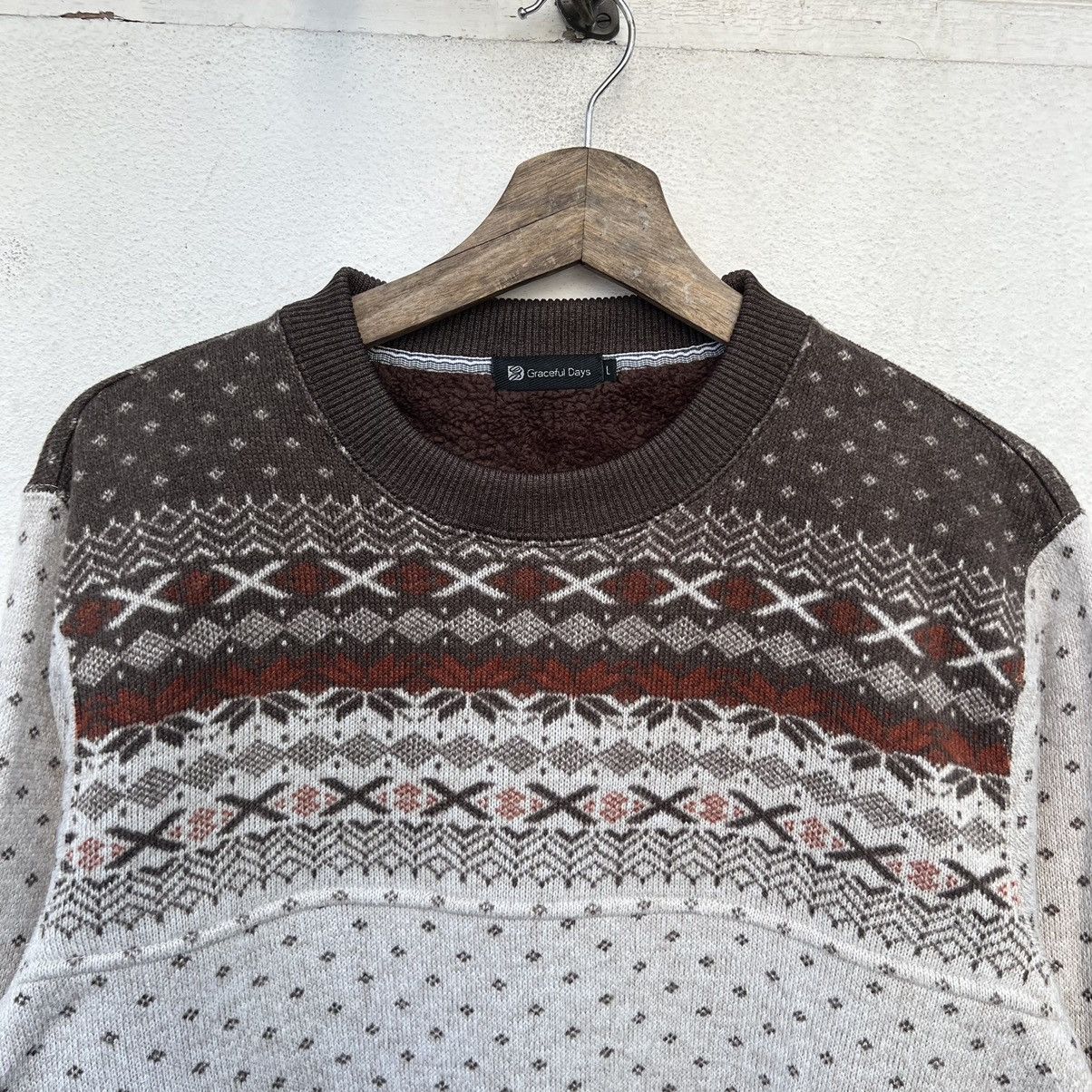 Japanese Brand VINTAGE GRATEFULDAYS SWEATSHIRT PRINTED FLEECE DESIGN NAVAJO Size US L / EU 52-54 / 3 - 3 Thumbnail