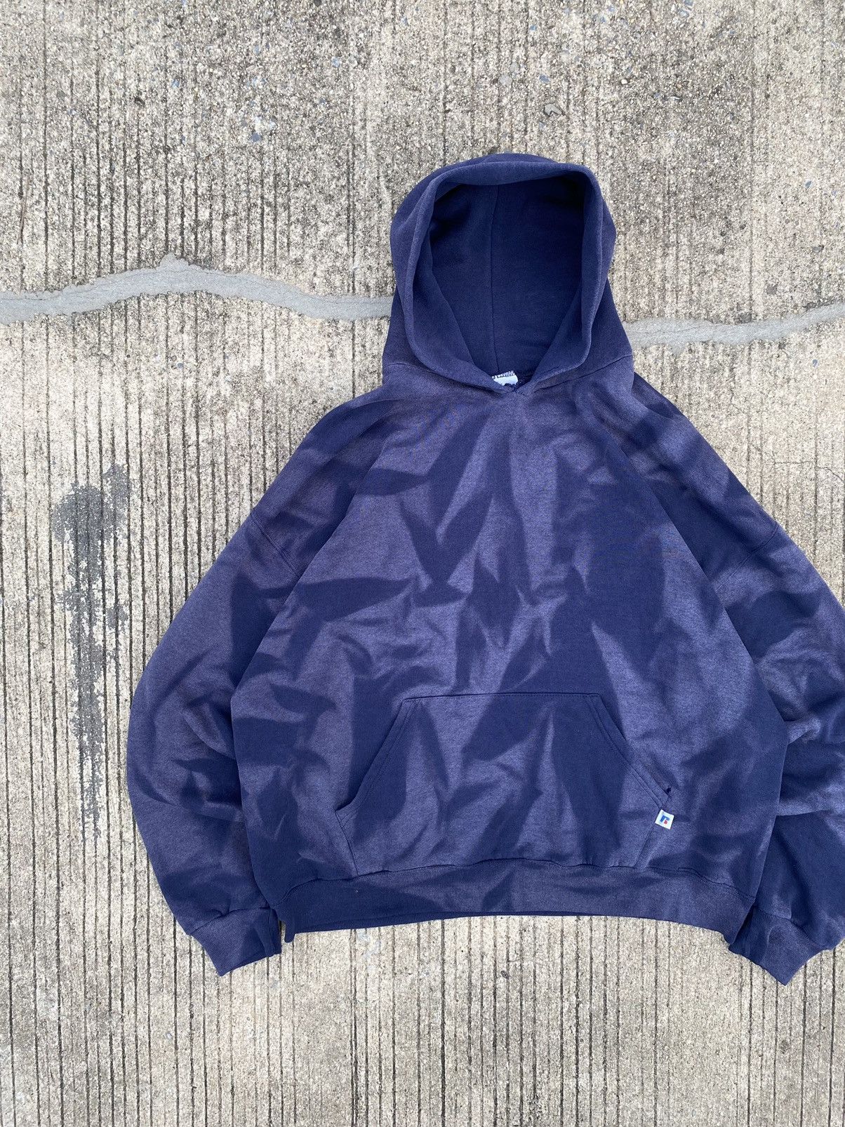 Russell Athletic ☀️ Navy Sun Faded Russell Athletic Hoodie Size US XL / EU 56 / 4 - 3 Thumbnail