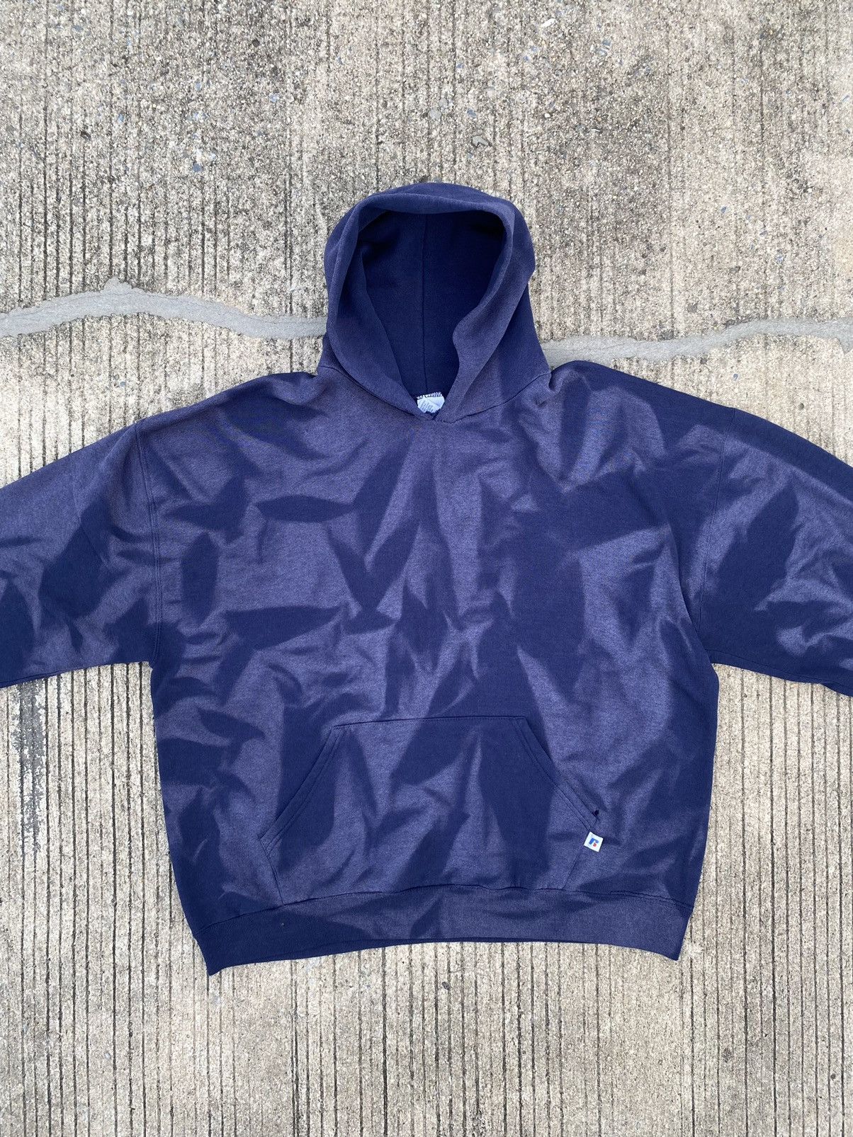 Russell Athletic ☀️ Navy Sun Faded Russell Athletic Hoodie Size US XL / EU 56 / 4 - 6 Thumbnail
