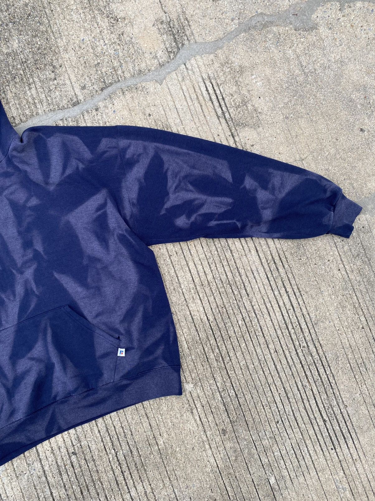 Russell Athletic ☀️ Navy Sun Faded Russell Athletic Hoodie Size US XL / EU 56 / 4 - 8 Thumbnail