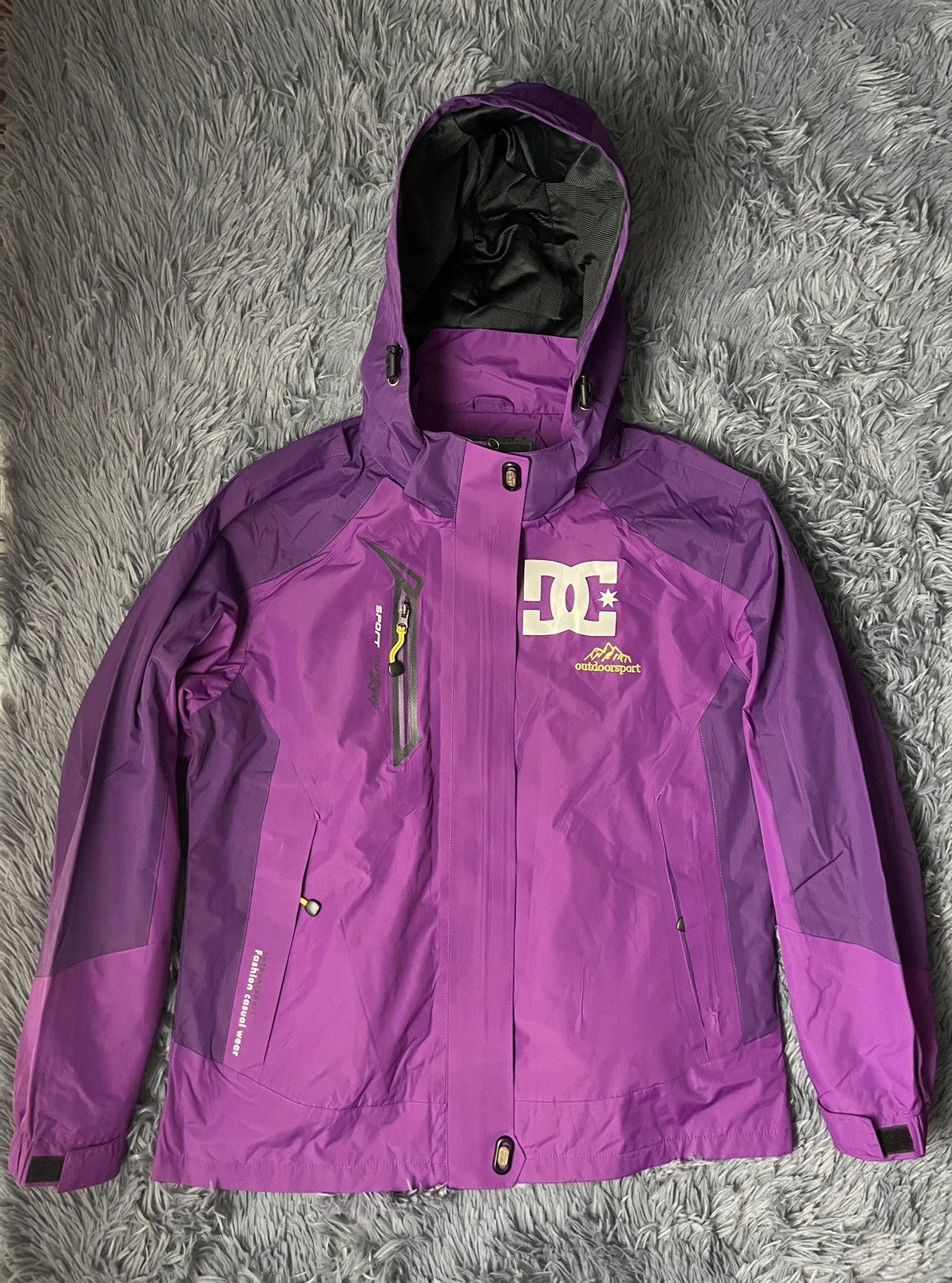 DC DC x outdoorsport purple gorpcore style jacket Size M / US 6-8 / IT 42-44 - 1 Thumbnail