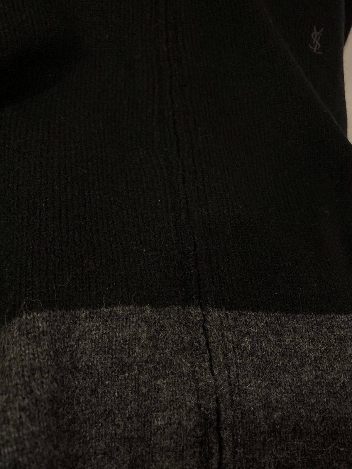Yves Saint Laurent Black Wool YSL Sweater Soft Zip Size US L / EU 52-54 / 3 - 13 Thumbnail