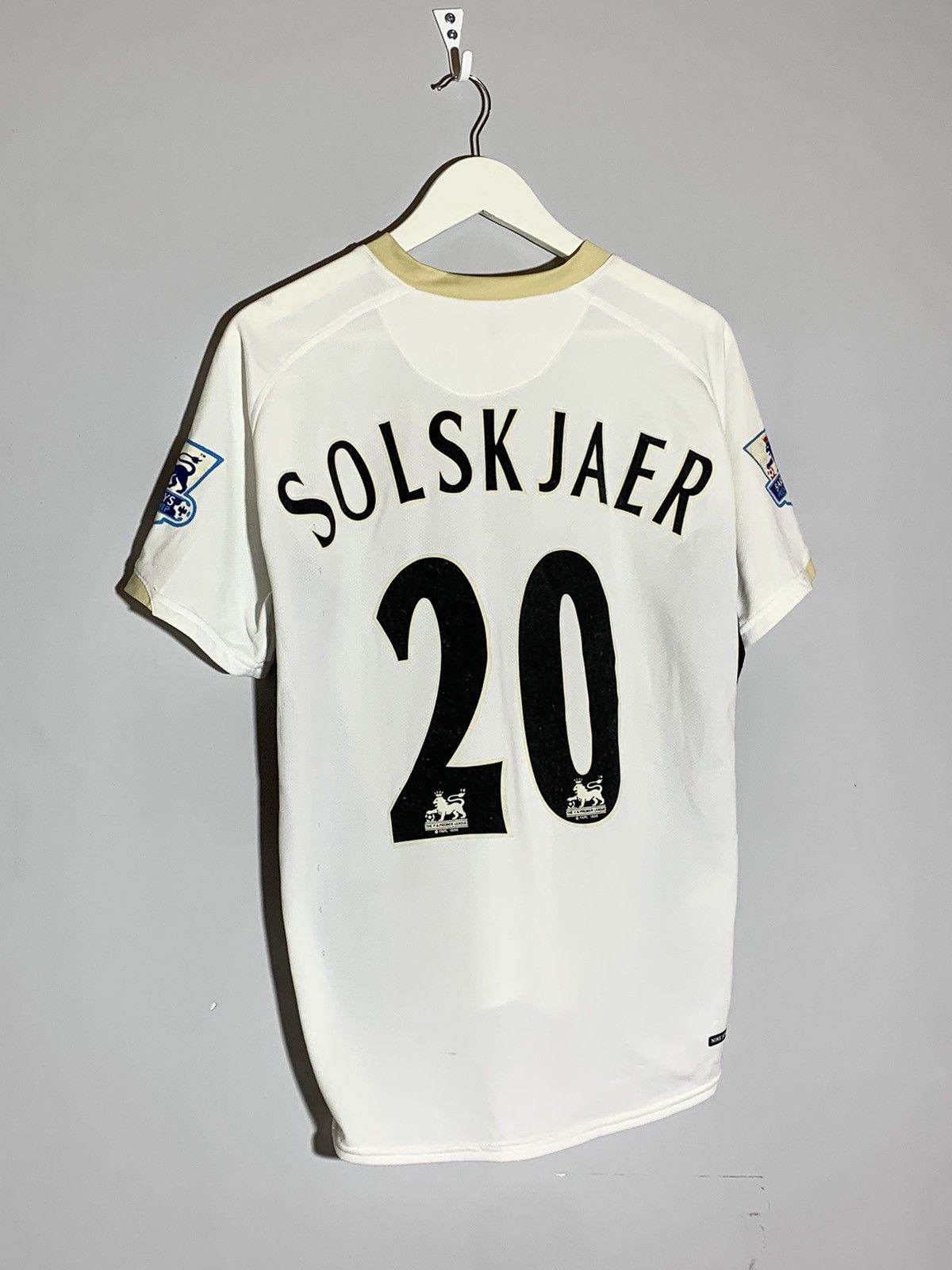 Nike #20 Solskjaer Manchester United Nike 2006/07 Football Shirt Size US M / EU 48-50 / 2 - 1 Thumbnail