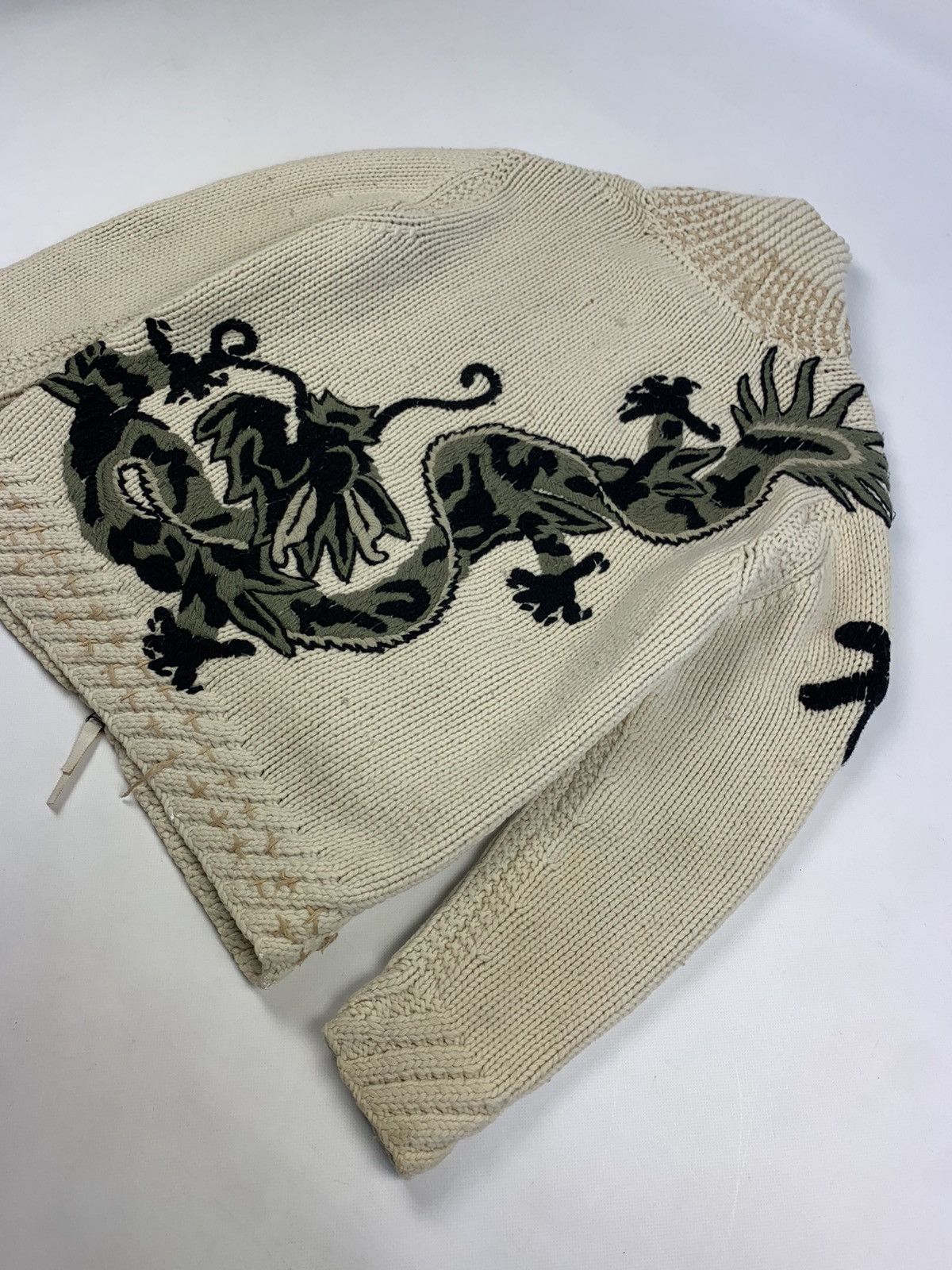 Japanese Brand × Maharishi × Vintage !Rare! Maharishi big dragon logo hand knit cardigan sweater Size US L / EU 52-54 / 3 - 9 Thumbnail