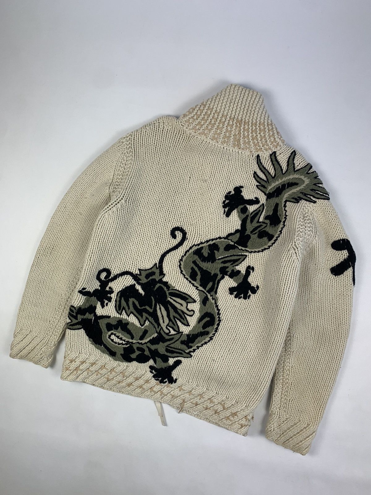 Japanese Brand × Maharishi × Vintage !Rare! Maharishi big dragon logo hand knit cardigan sweater Size US L / EU 52-54 / 3 - 8 Thumbnail