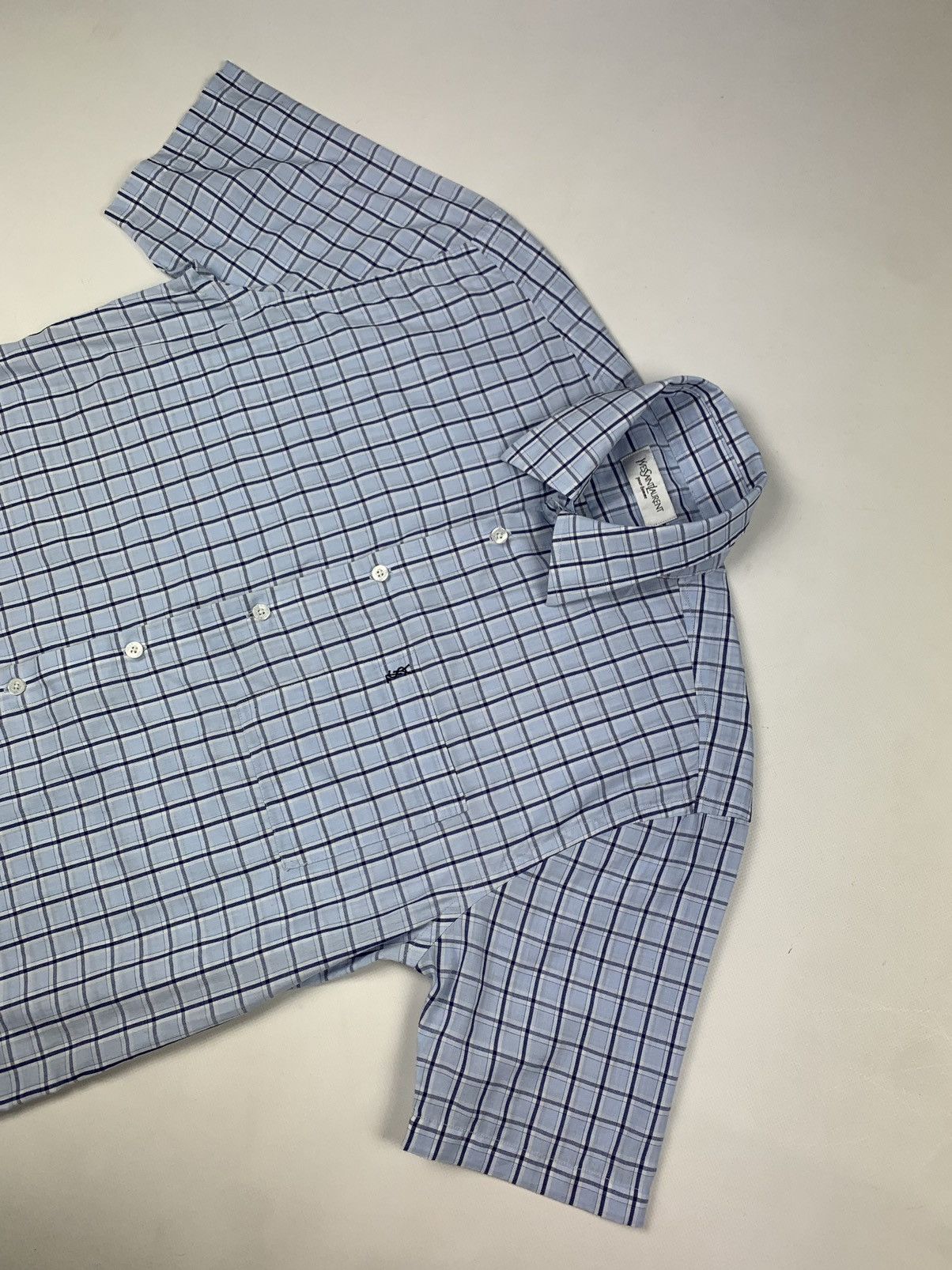 Yves Saint Laurent Yves Saint Laurent men’s short sleeve checked vintage shirt Size US M / EU 48-50 / 2 - 2 Thumbnail