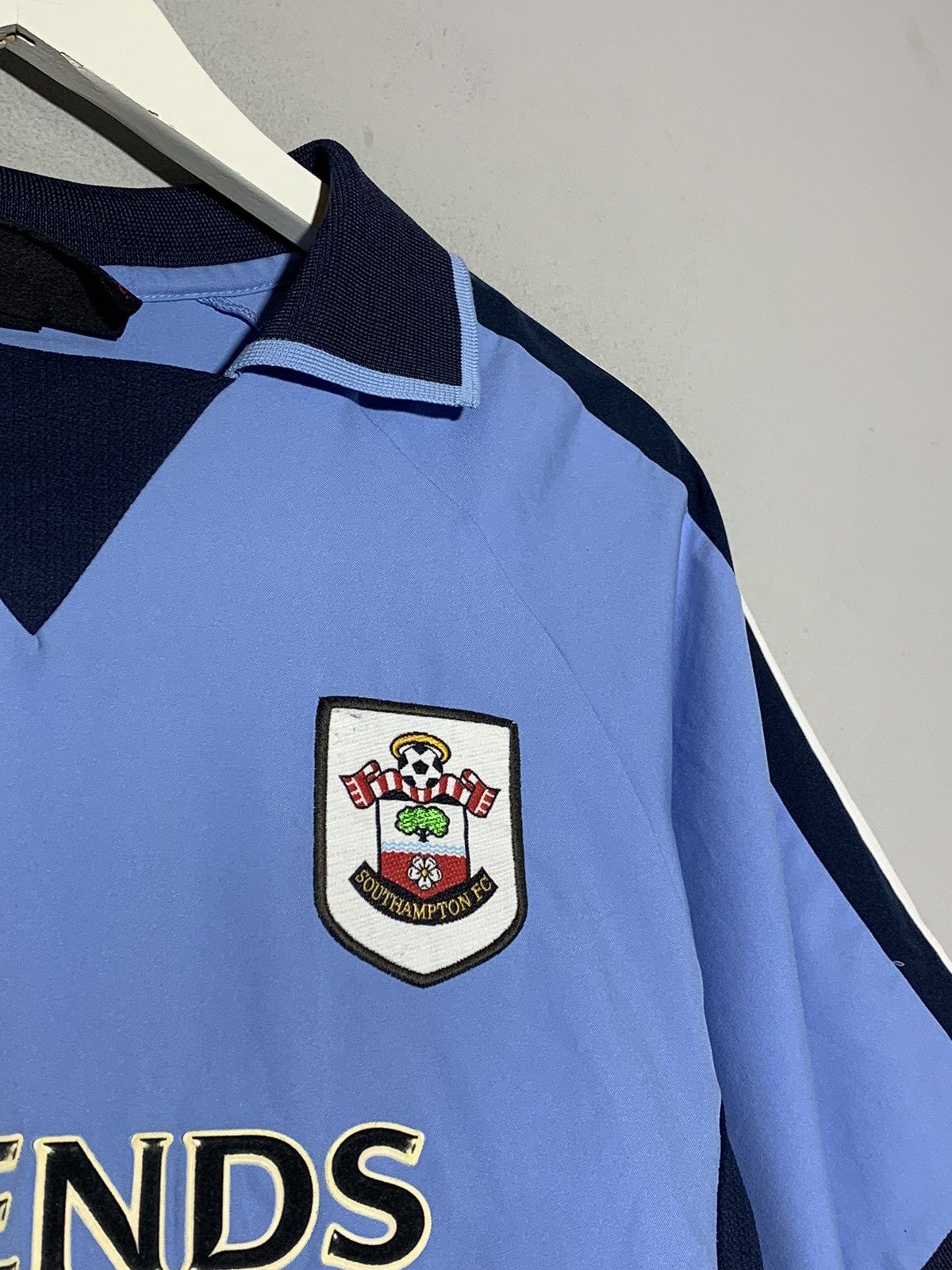 Vintage # 7 Kevin Phillips Southampton 2005/06 Y2k Football Shirt Size US S / EU 44-46 / 1 - 6 Thumbnail