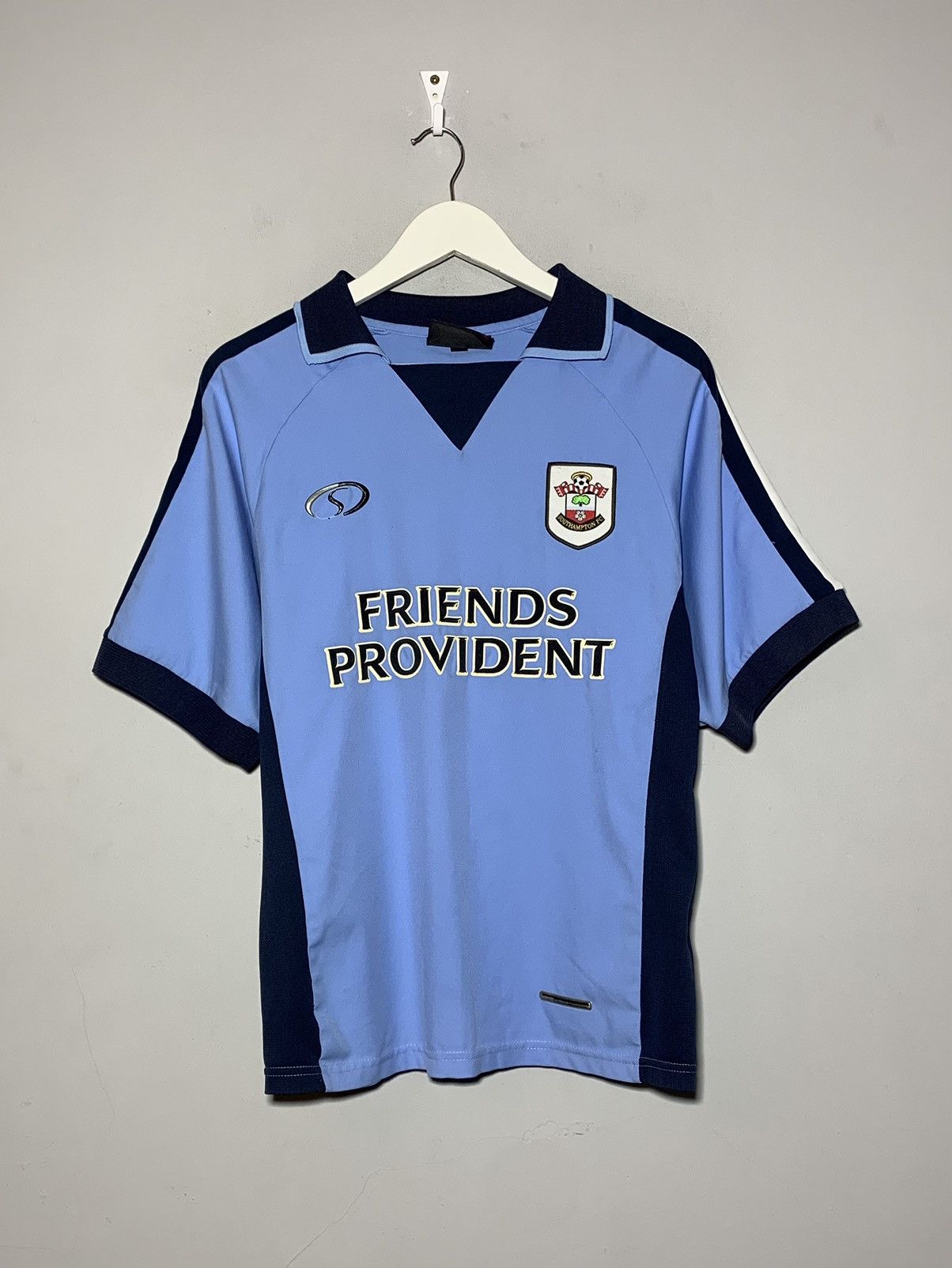 Vintage # 7 Kevin Phillips Southampton 2005/06 Y2k Football Shirt Size US S / EU 44-46 / 1 - 3 Thumbnail
