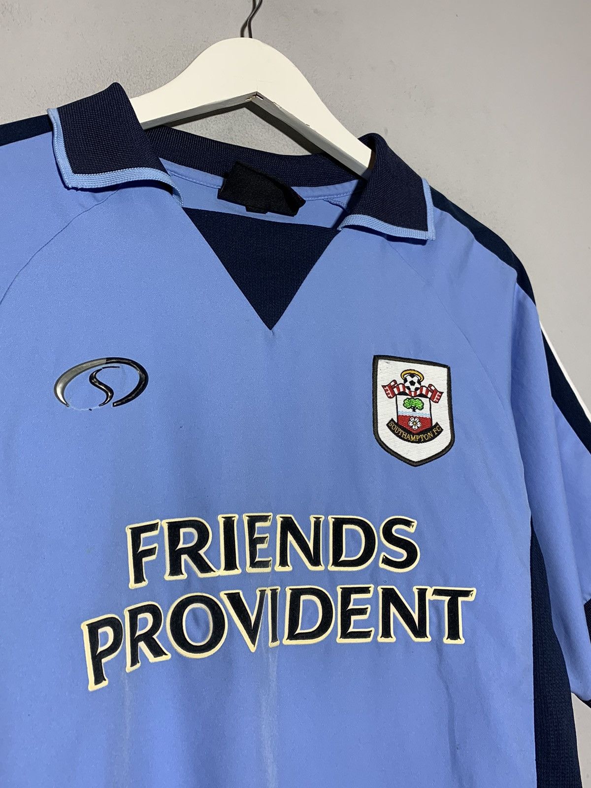 Vintage # 7 Kevin Phillips Southampton 2005/06 Y2k Football Shirt Size US S / EU 44-46 / 1 - 5 Thumbnail