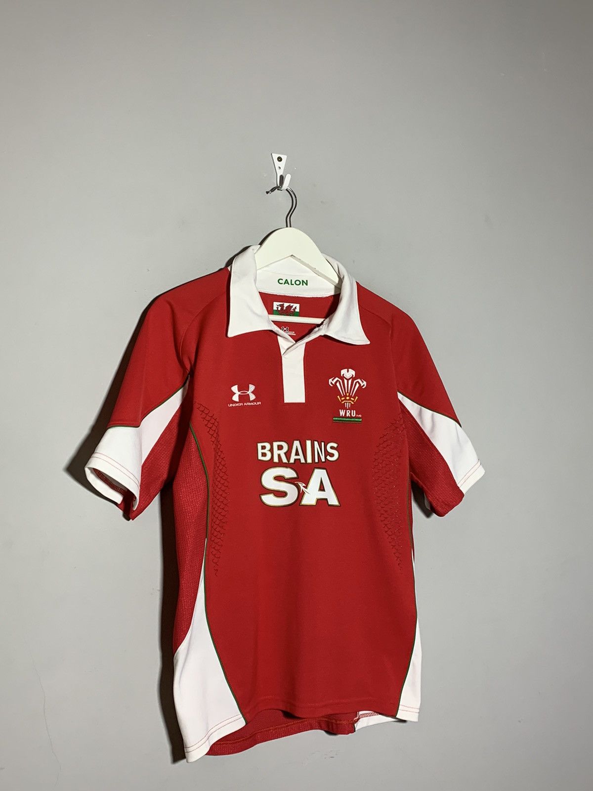 Under Armour Wales WRU Rugby 2008 2009 Home Shirt Under Armour Jersey Size US M / EU 48-50 / 2 - 2 Thumbnail