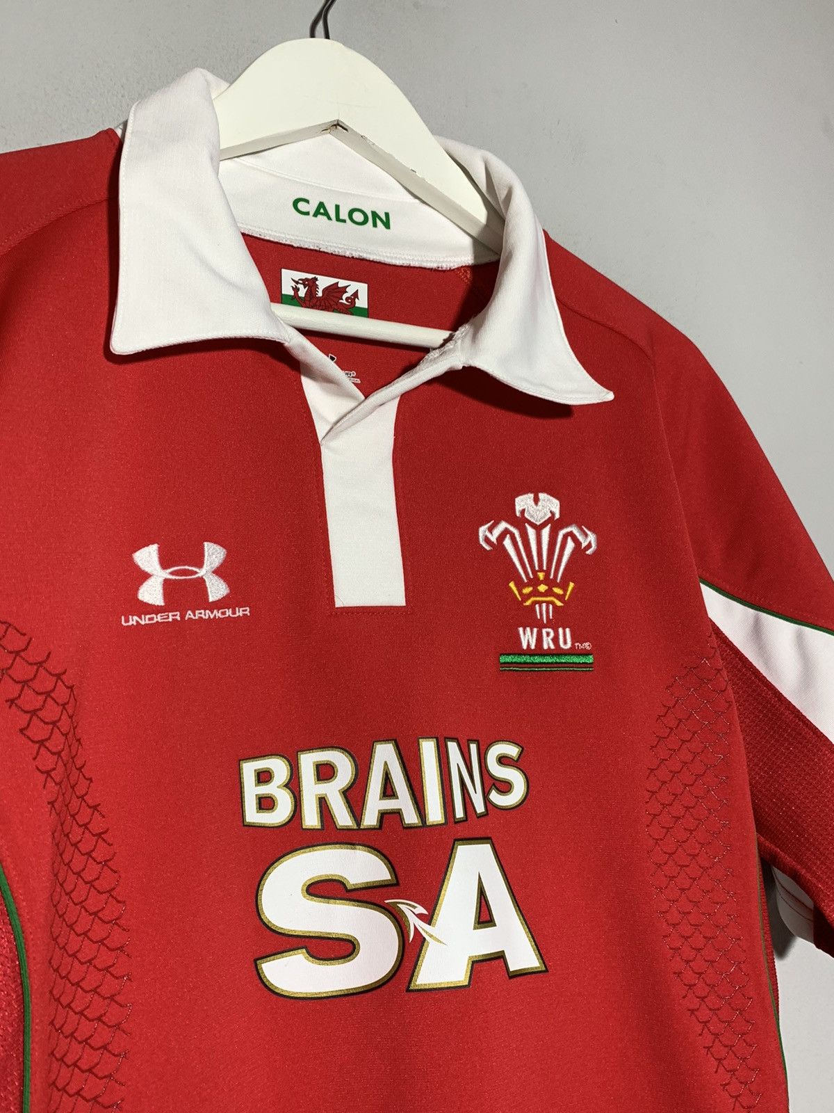 Under Armour Wales WRU Rugby 2008 2009 Home Shirt Under Armour Jersey Size US M / EU 48-50 / 2 - 3 Thumbnail