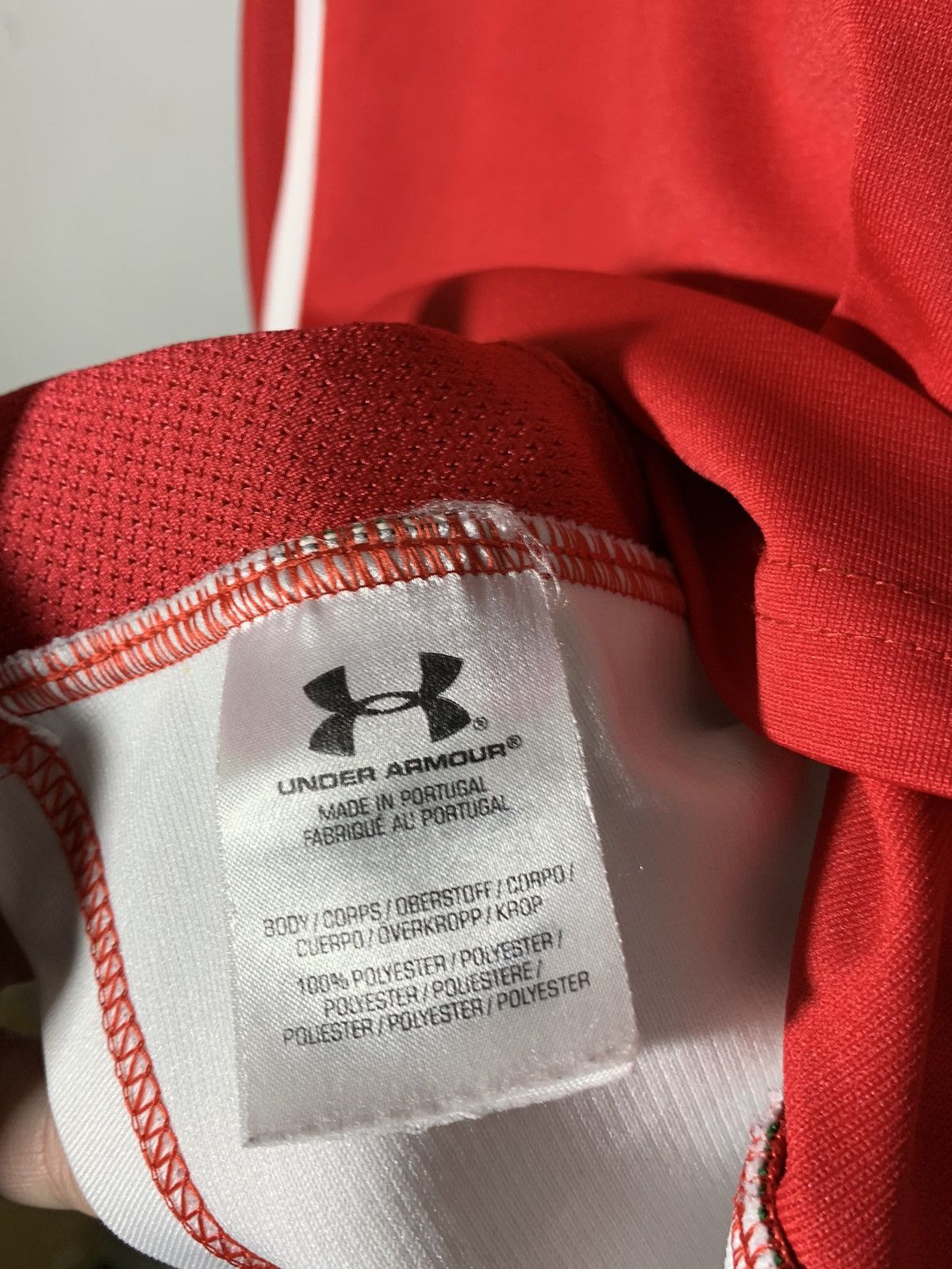 Under Armour Wales WRU Rugby 2008 2009 Home Shirt Under Armour Jersey Size US M / EU 48-50 / 2 - 10 Thumbnail
