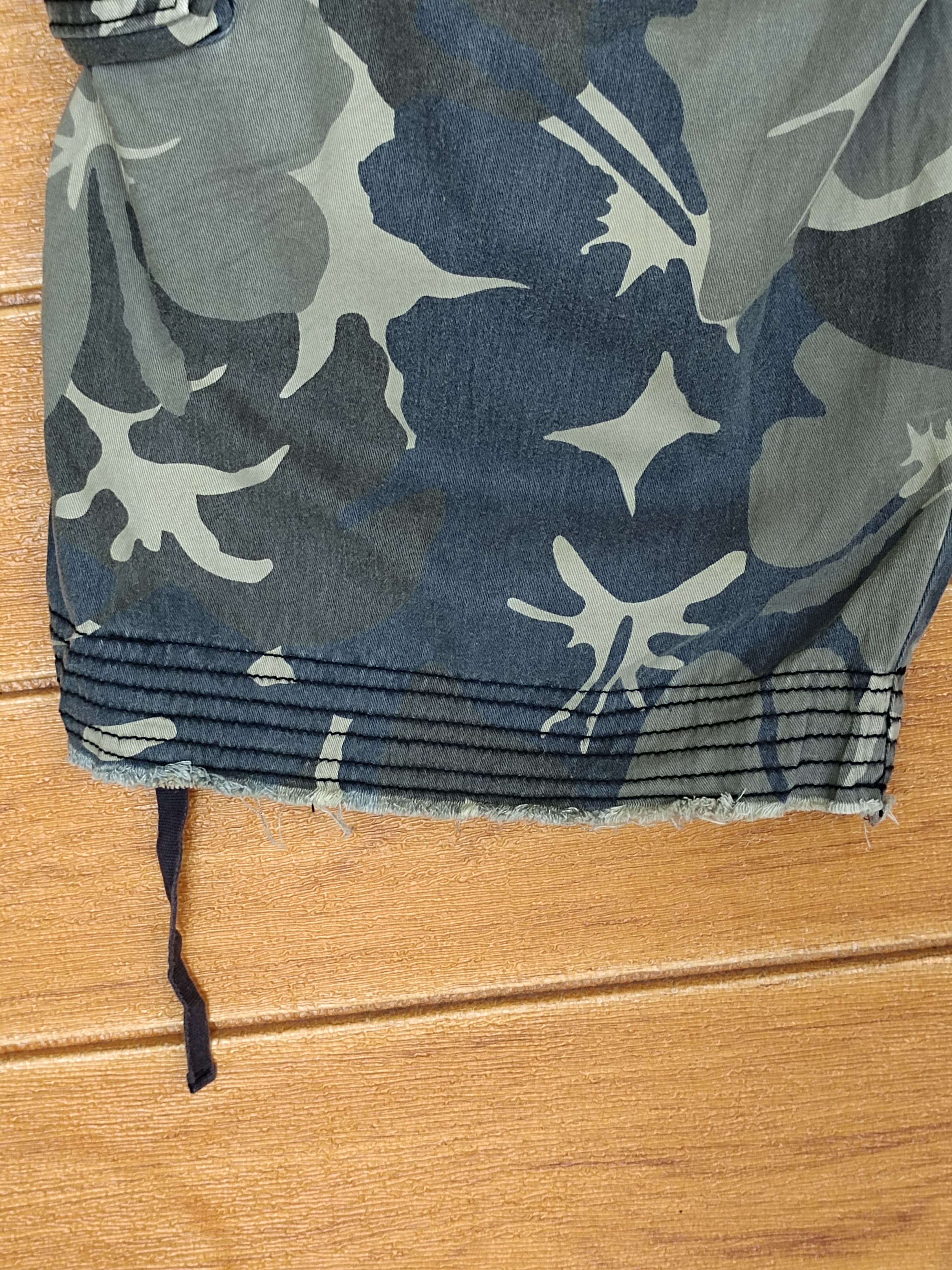 Hysteric Glamour Vintage Sunny Cloud Camouflaged Cargo Short Pants Relax Wear Size US 33 - 16 Thumbnail