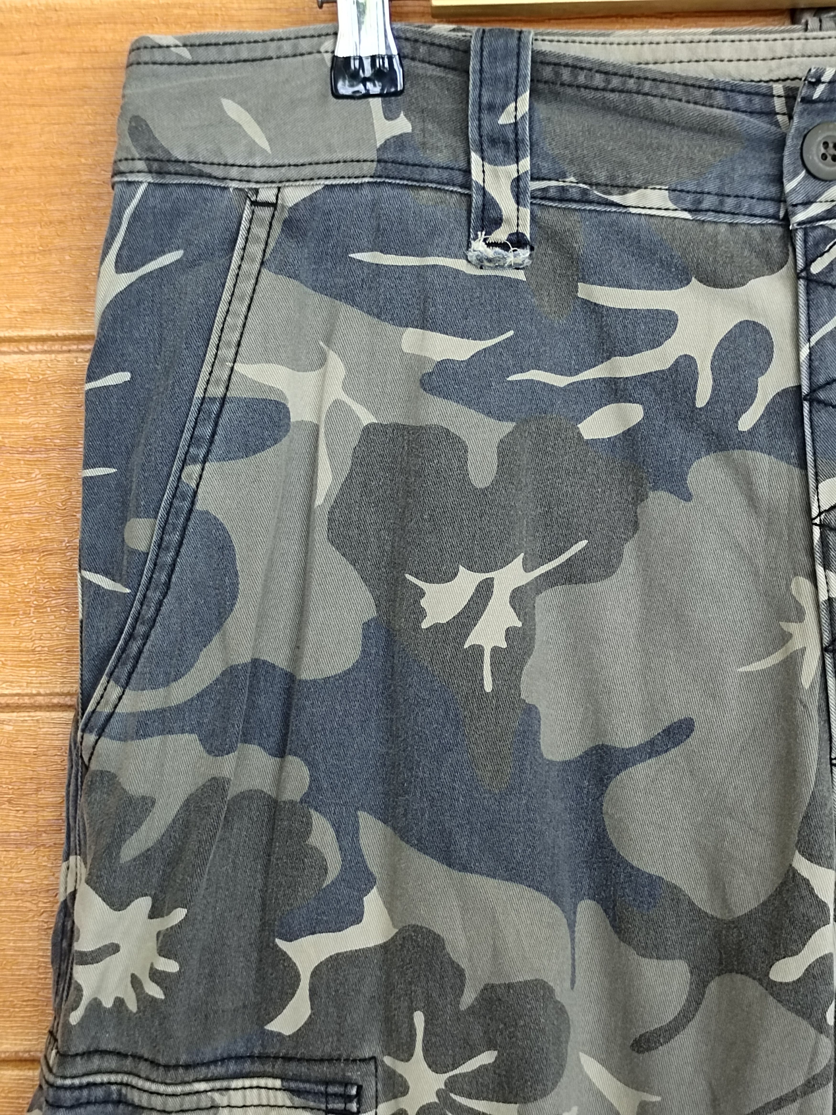 Hysteric Glamour Vintage Sunny Cloud Camouflaged Cargo Short Pants Relax Wear Size US 33 - 5 Thumbnail