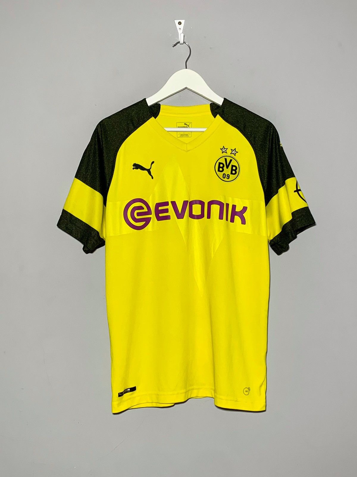 Puma Borussia Dortmund Puma 2018/19 Home Football Shirt Size US L / EU 52-54 / 3 - 1 Thumbnail