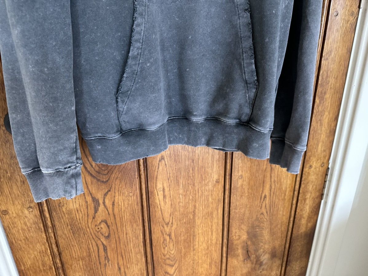 Saint Laurent Paris $890 Saint Laurent acid wash grey Rive Gauche logo hoodie Size US S / EU 44-46 / 1 - 17 Thumbnail