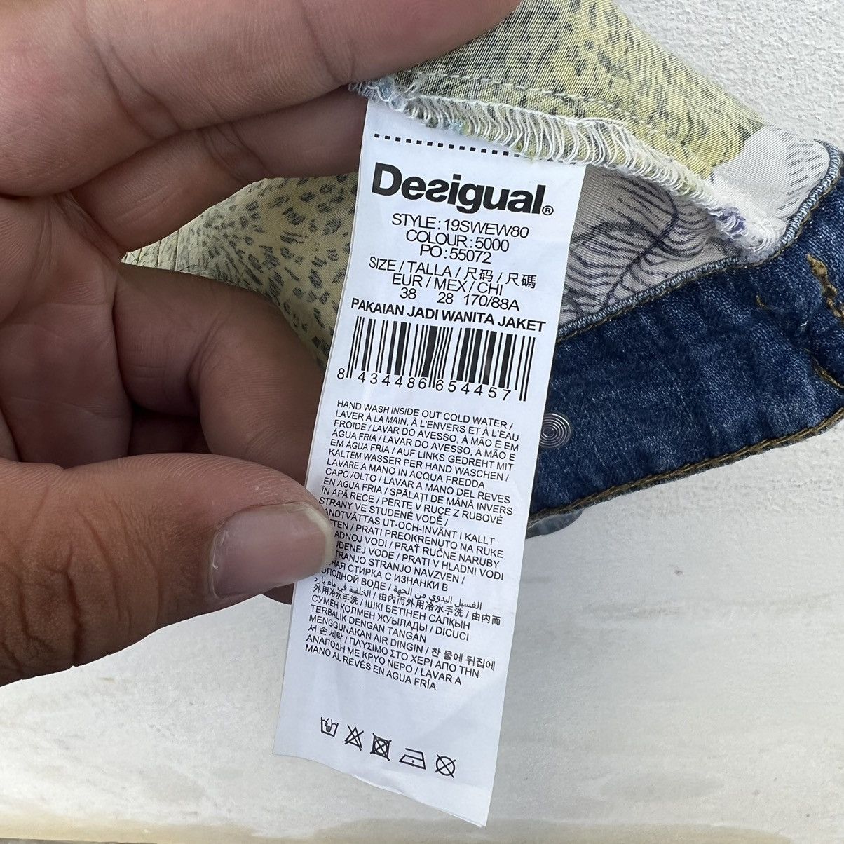 Japanese Brand VINTAGE RARE DISTRESSED DESIGUAL DENIM JACKET Size US S / EU 44-46 / 1 - 13 Thumbnail