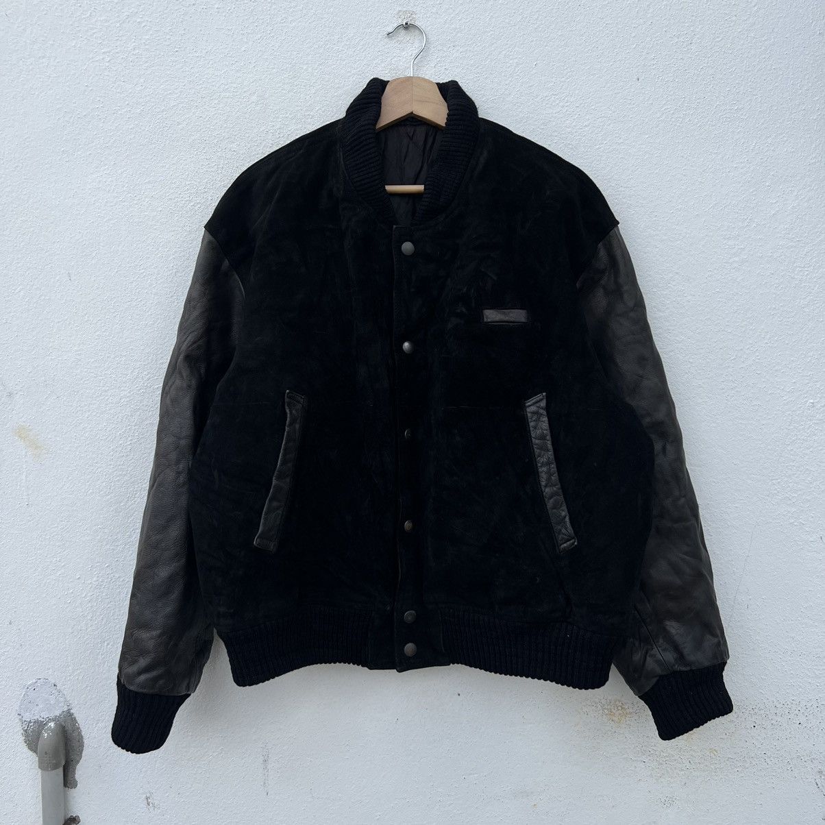 Vintage VINTAGE VARSITY JACKET LEATHER INDEPENDENT BORN PLAYLORD Size US L / EU 52-54 / 3 - 2 Thumbnail