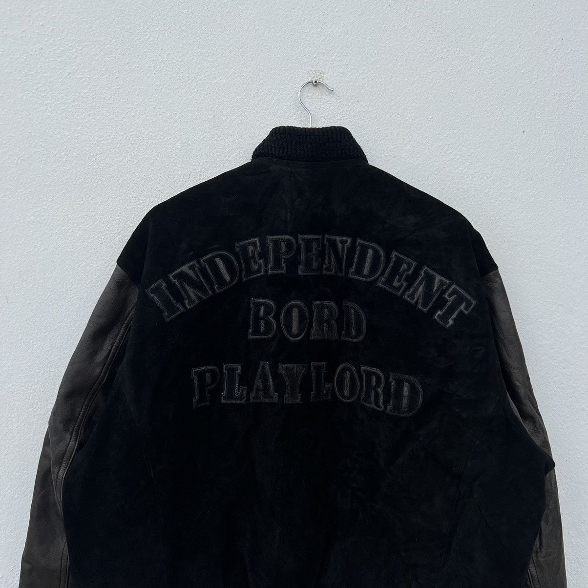 Vintage VINTAGE VARSITY JACKET LEATHER INDEPENDENT BORN PLAYLORD Size US L / EU 52-54 / 3 - 6 Thumbnail