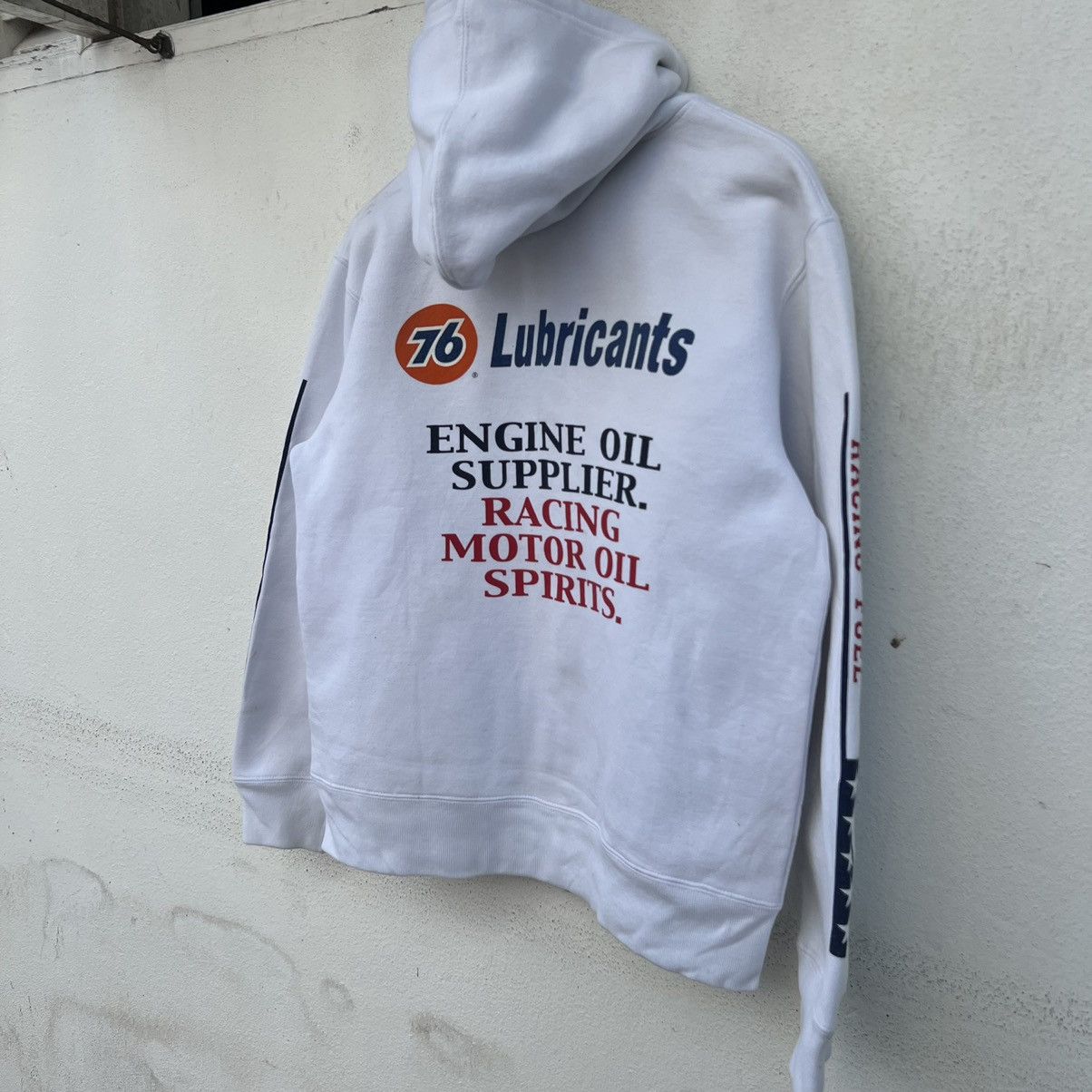 Japanese Brand VINTAGE 76 LUBRICANT HOODIE SWEATER BIG LOGO Size US M / EU 48-50 / 2 - 8 Thumbnail