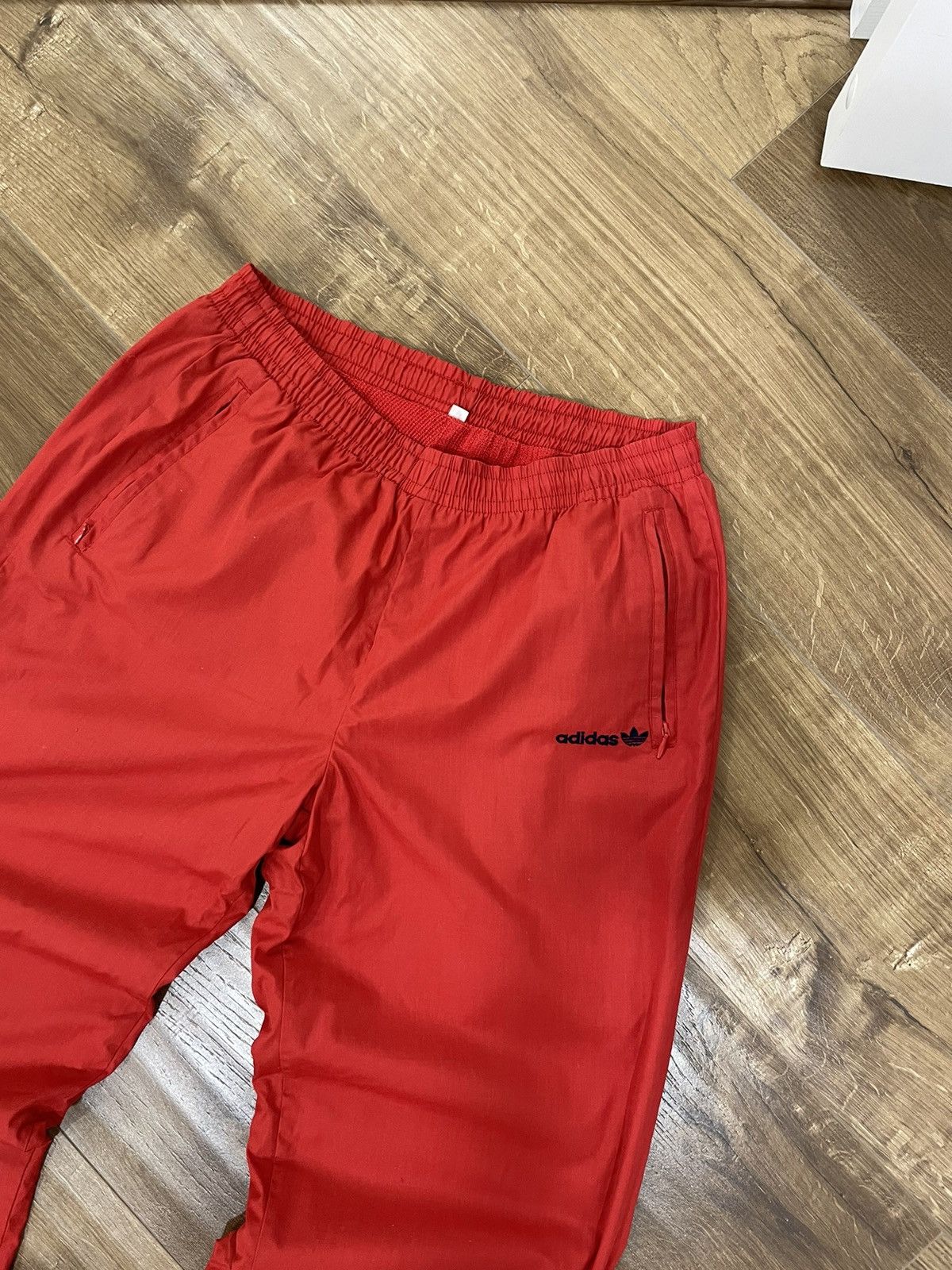 Adidas × Vintage Vintage Red 90’s Tracking Suit Pants Sweatshirt Size L Size US L / EU 52-54 / 3 - 12 Thumbnail