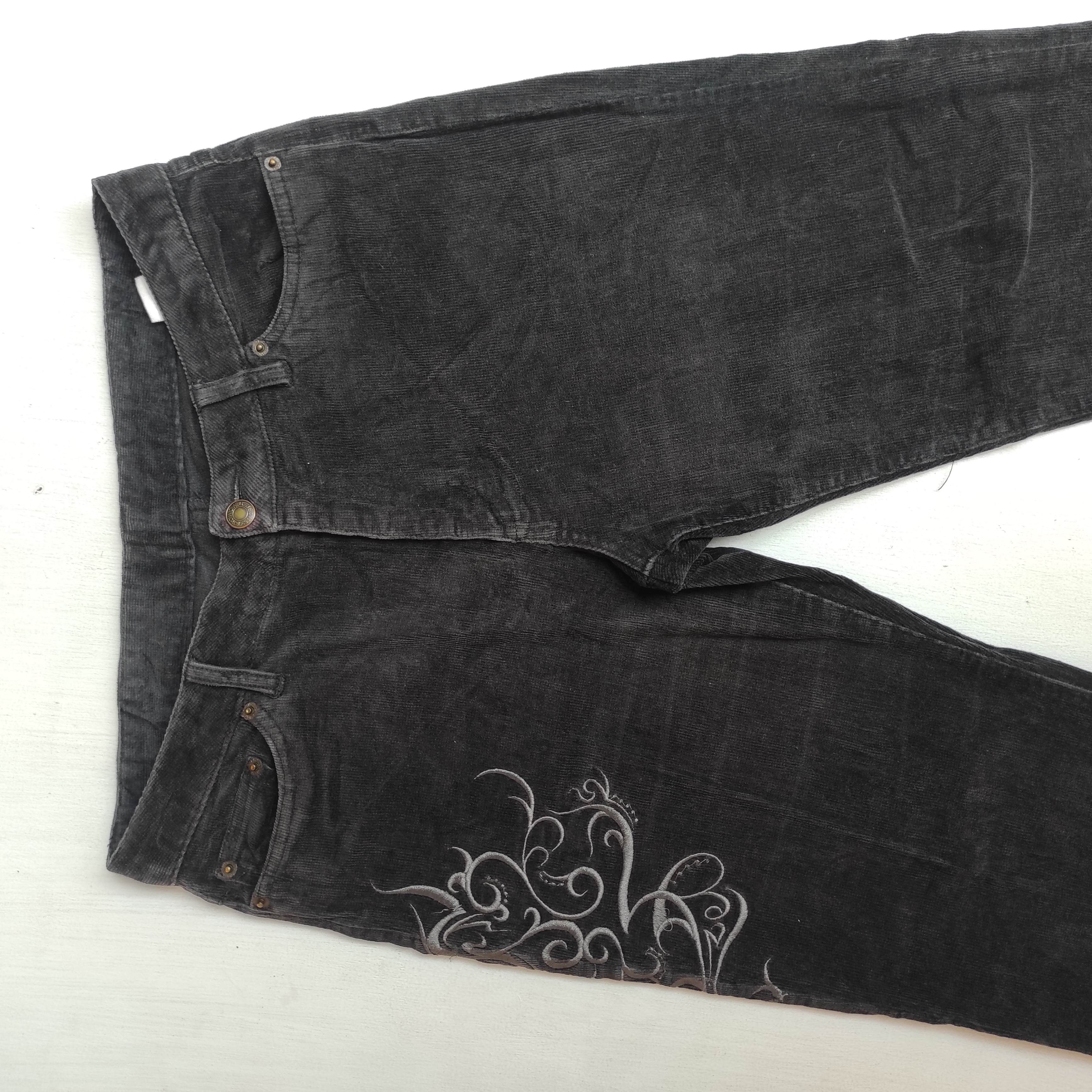 Hysteric Glamour Flare Pants Embroidered low rise bootcut corduroy Size US 30 / EU 46 - 4 Thumbnail