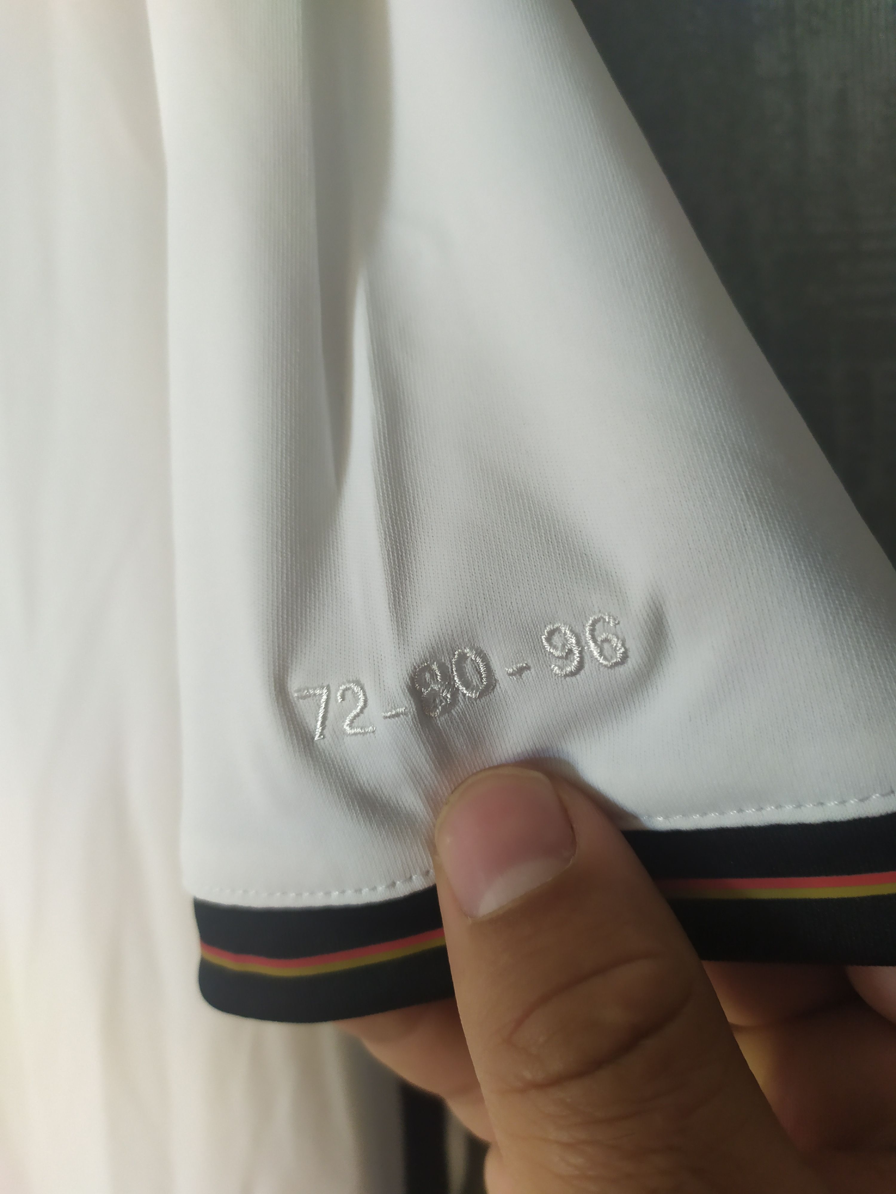 Adidas 2016- 2017 Germany Football Adidas Home Soccer Jersey Size US M / EU 48-50 / 2 - 7 Thumbnail