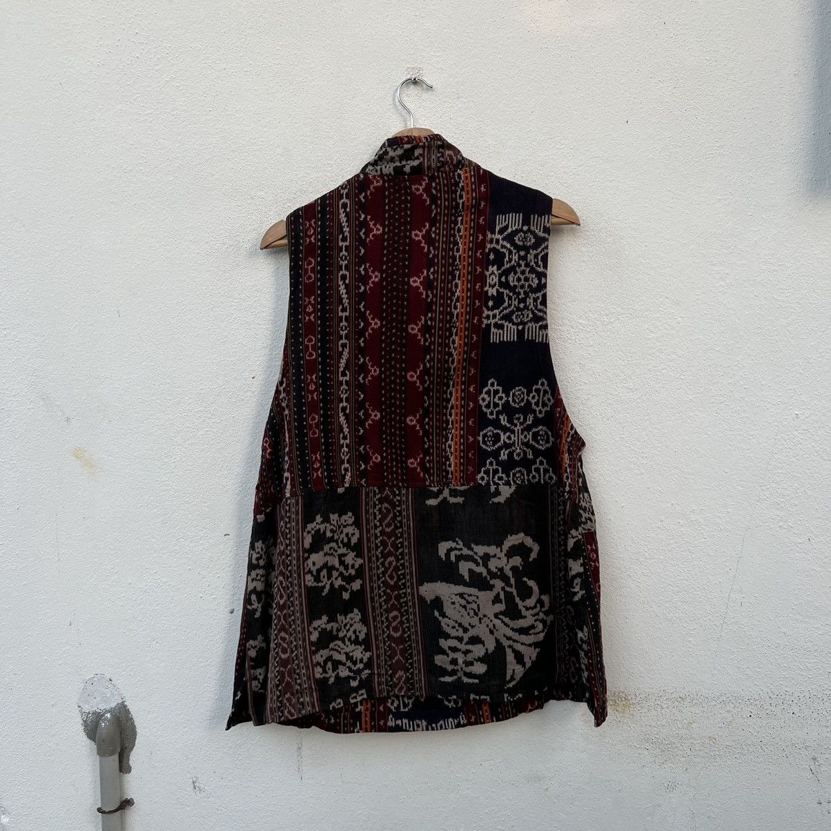 Japanese Brand VINTA MULTI COLOUR VEST NAVAJO DESIGN JAPAN Size US M / EU 48-50 / 2 - 7 Thumbnail