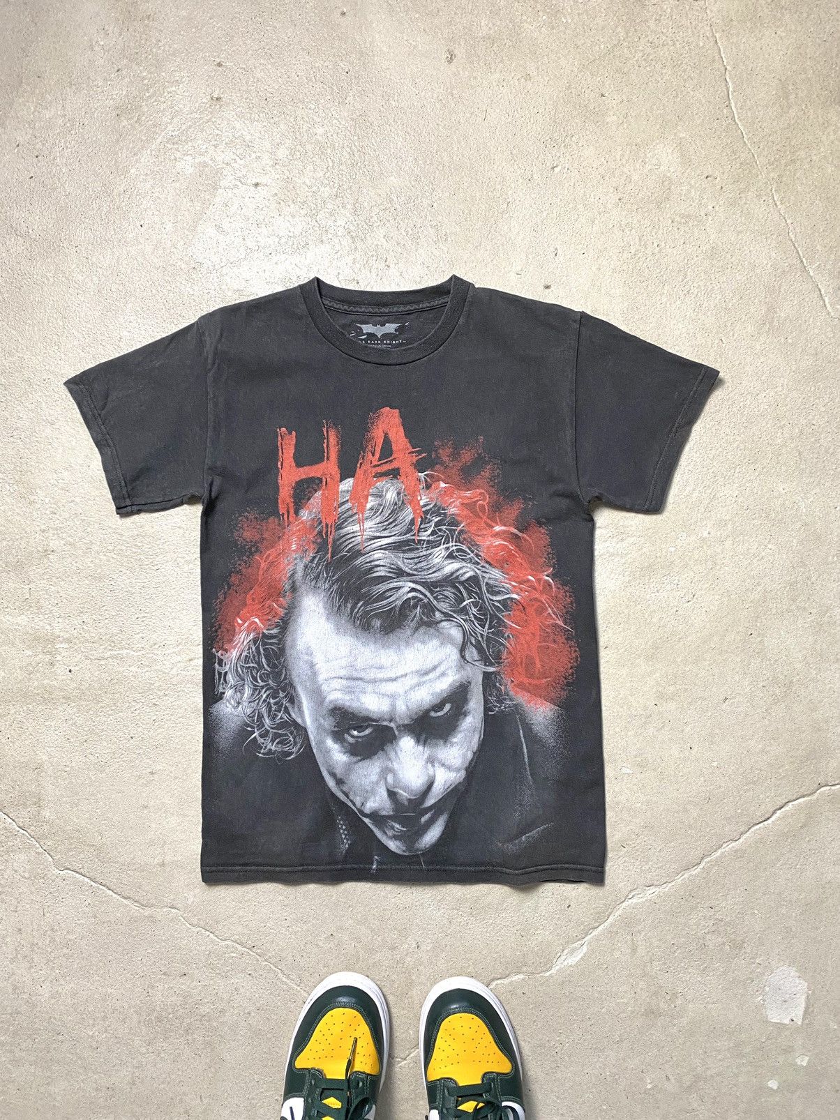 DC Comics Vintage 00’s Faded Batman Joker Jack Nicholson Movie Tee Size US S / EU 44-46 / 1 - 1 Thumbnail