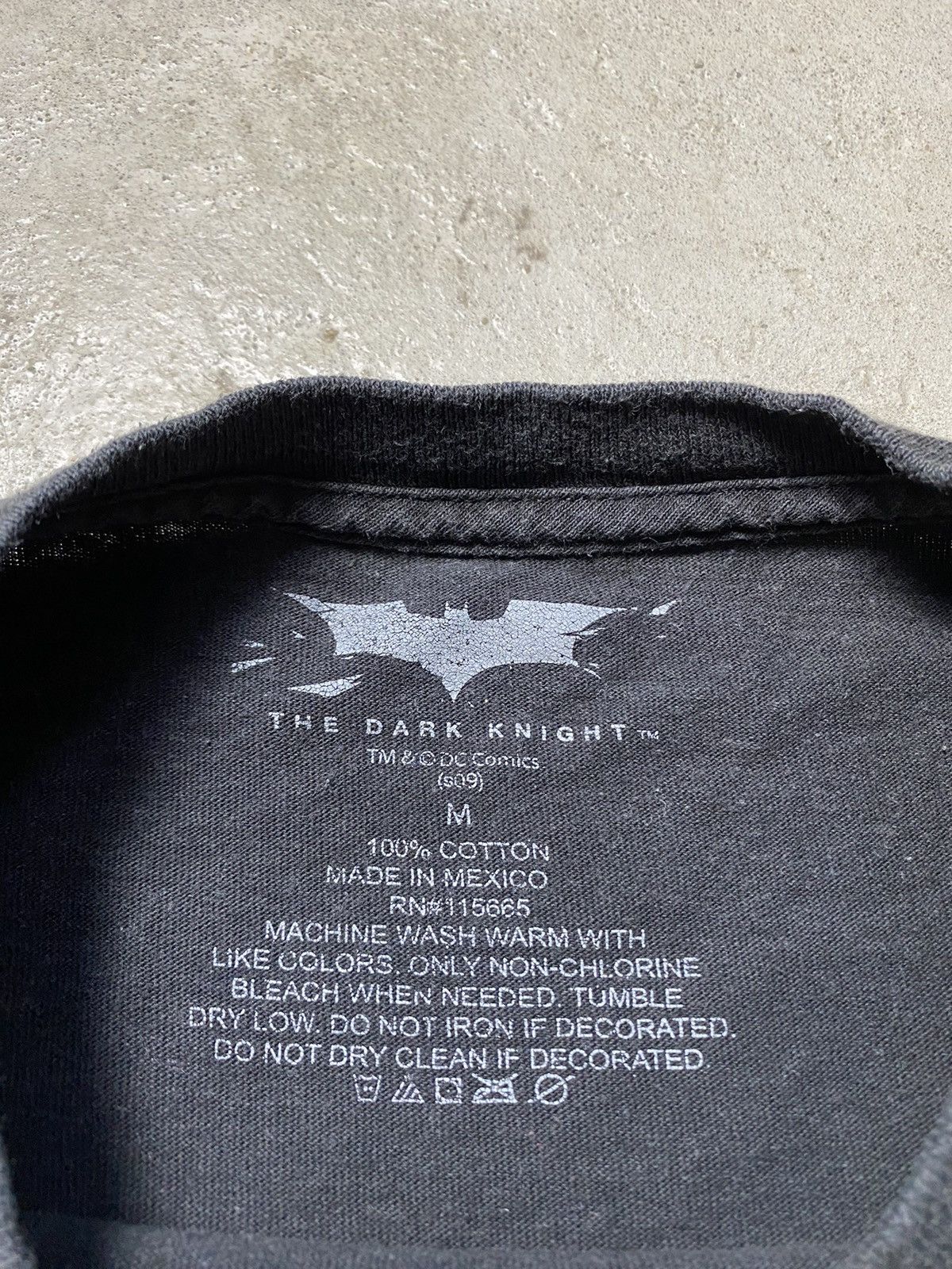 DC Comics Vintage 00’s Faded Batman Joker Jack Nicholson Movie Tee Size US S / EU 44-46 / 1 - 12 Thumbnail