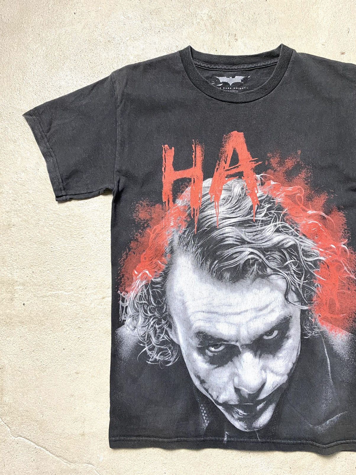 DC Comics Vintage 00’s Faded Batman Joker Jack Nicholson Movie Tee Size US S / EU 44-46 / 1 - 2 Thumbnail