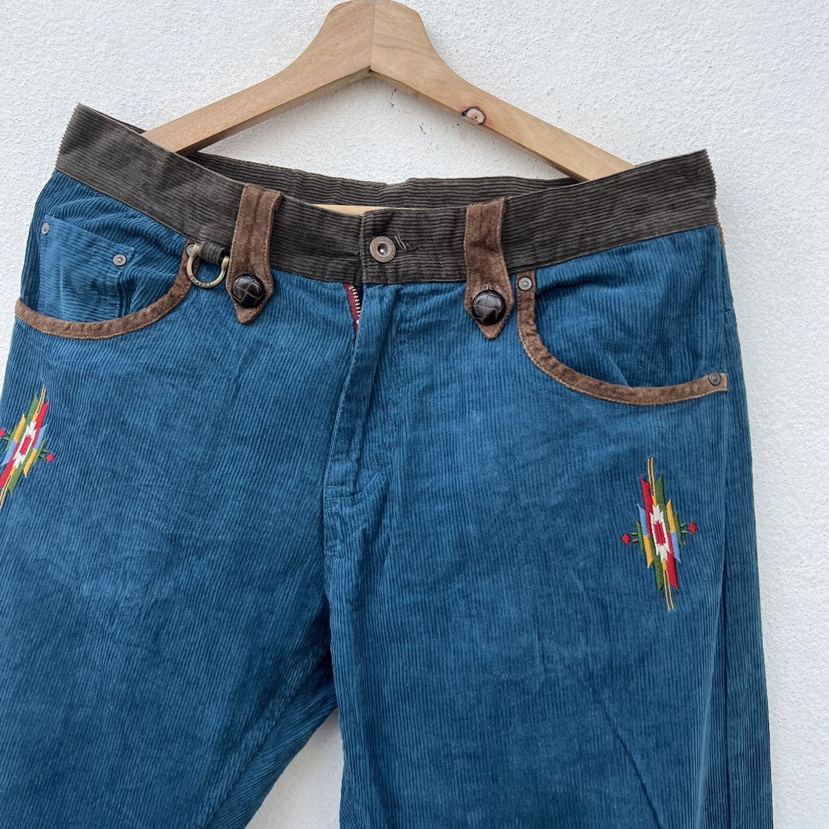 Japanese Brand JAPANESE BRAND SHAPE PANTS RARE INSPIRED BY KAPITAL JAPAN Size US 33 - 5 Thumbnail