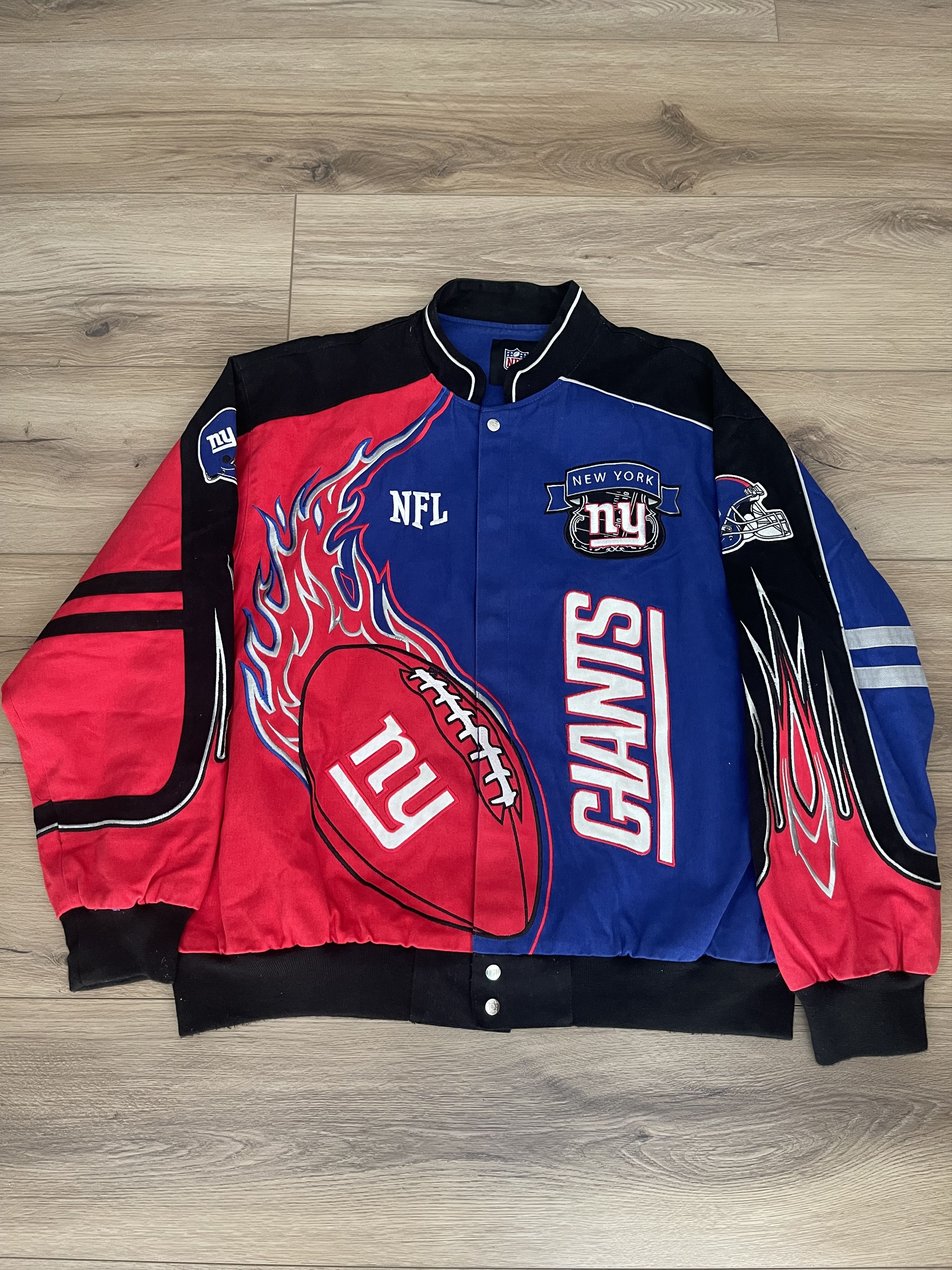 Vintage 90’s New York Giants sporty top 🩵 main image 0