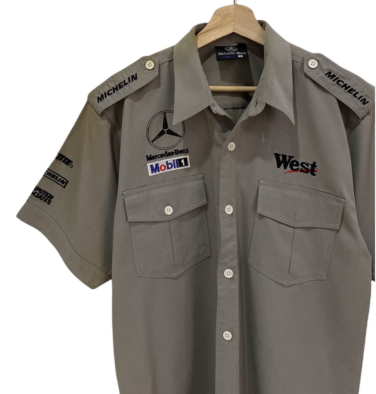 Mercedes-Benz VINTAGE MERCEDES-BENZ MOBIL 1 RACING HUGO BOSS BUTTON SHIRT Size US M / EU 48-50 / 2 - 5 Thumbnail