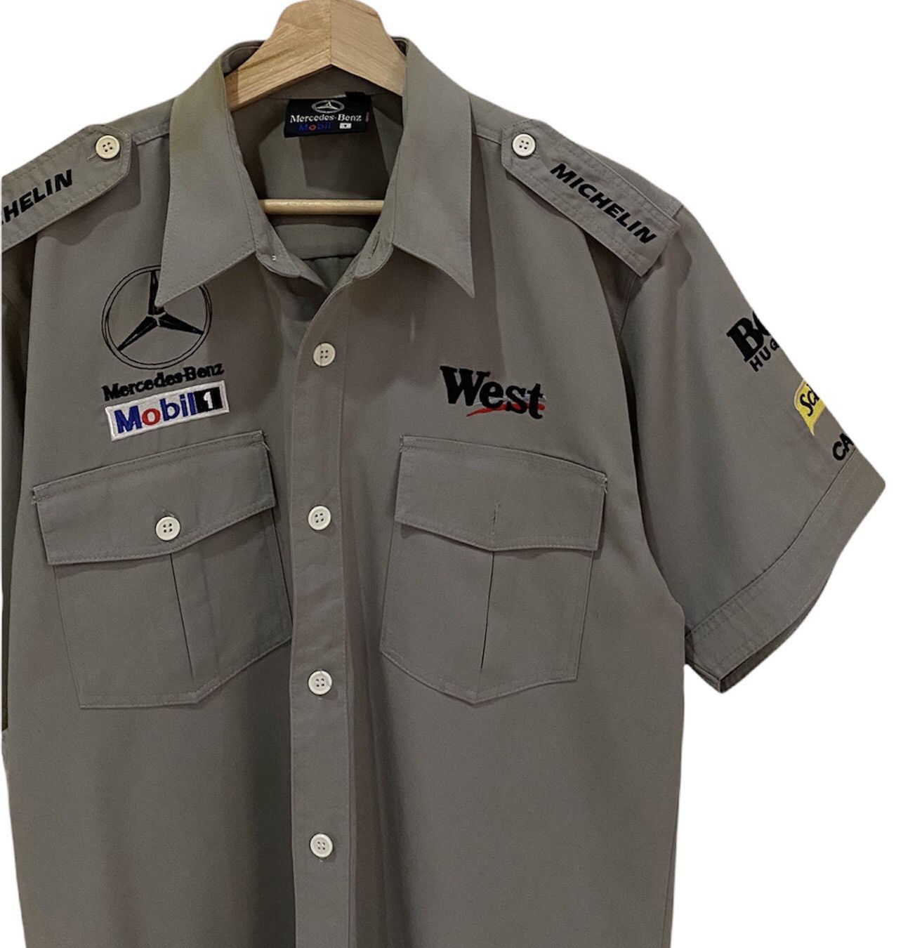 Mercedes-Benz VINTAGE MERCEDES-BENZ MOBIL 1 RACING HUGO BOSS BUTTON SHIRT Size US M / EU 48-50 / 2 - 8 Thumbnail