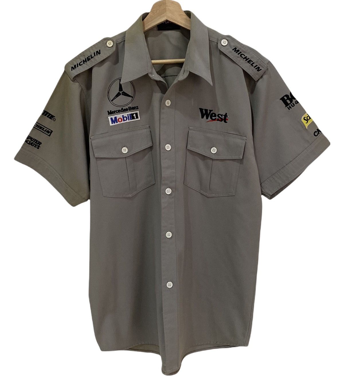 Mercedes-Benz VINTAGE MERCEDES-BENZ MOBIL 1 RACING HUGO BOSS BUTTON SHIRT Size US M / EU 48-50 / 2 - 4 Thumbnail