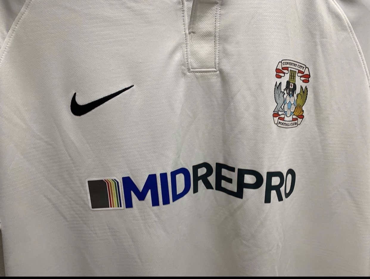 Nike Coventry city Nike soccer jersey xxl midrepro white Size US XXL / EU 58 / 5 - 3 Thumbnail