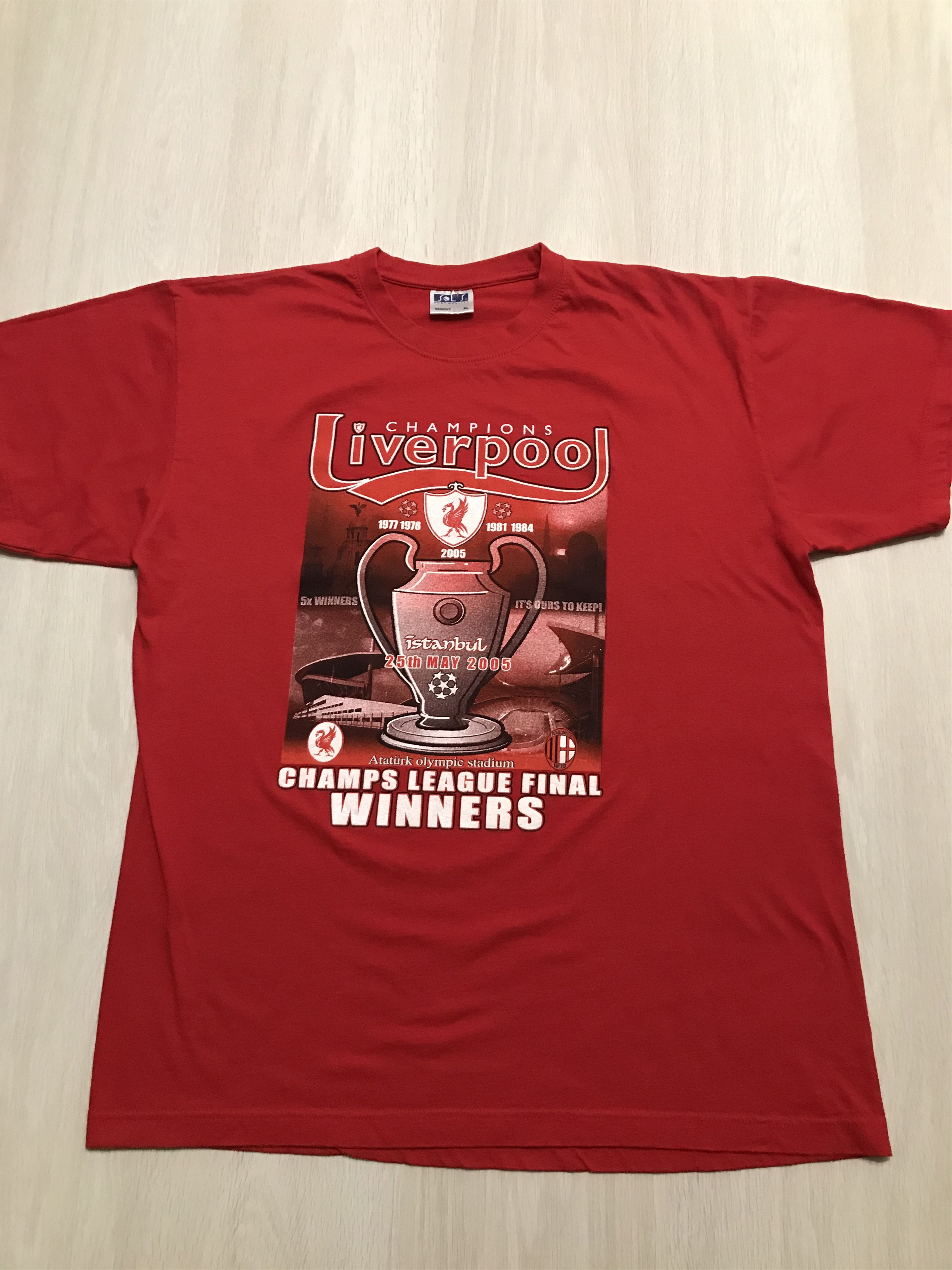 Vintage Vintage t-shirt Liverpool Champions 2005 size XL-L Size US XL / EU 56 / 4 - 1 Thumbnail