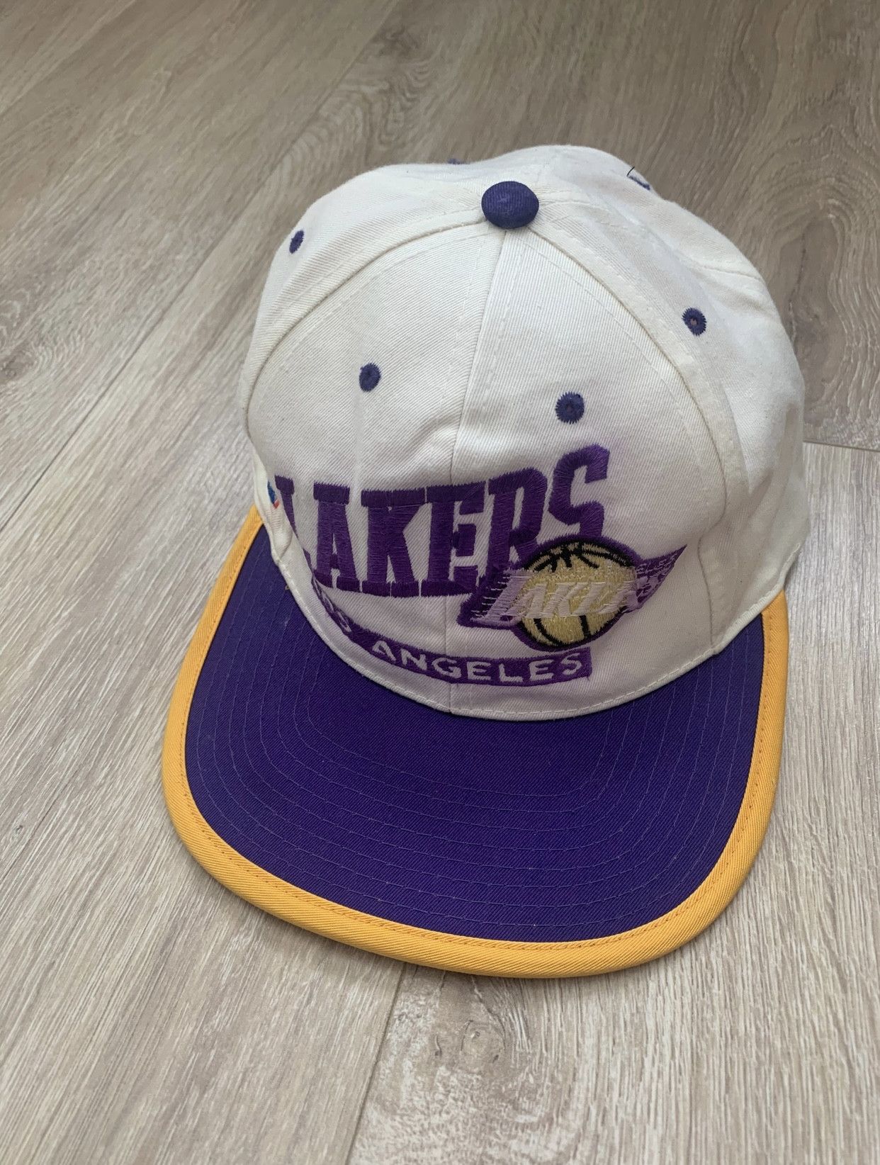 NBA Los Angeles Lakers LA vintage cup cap nba rare Size ONE SIZE - 1 Thumbnail