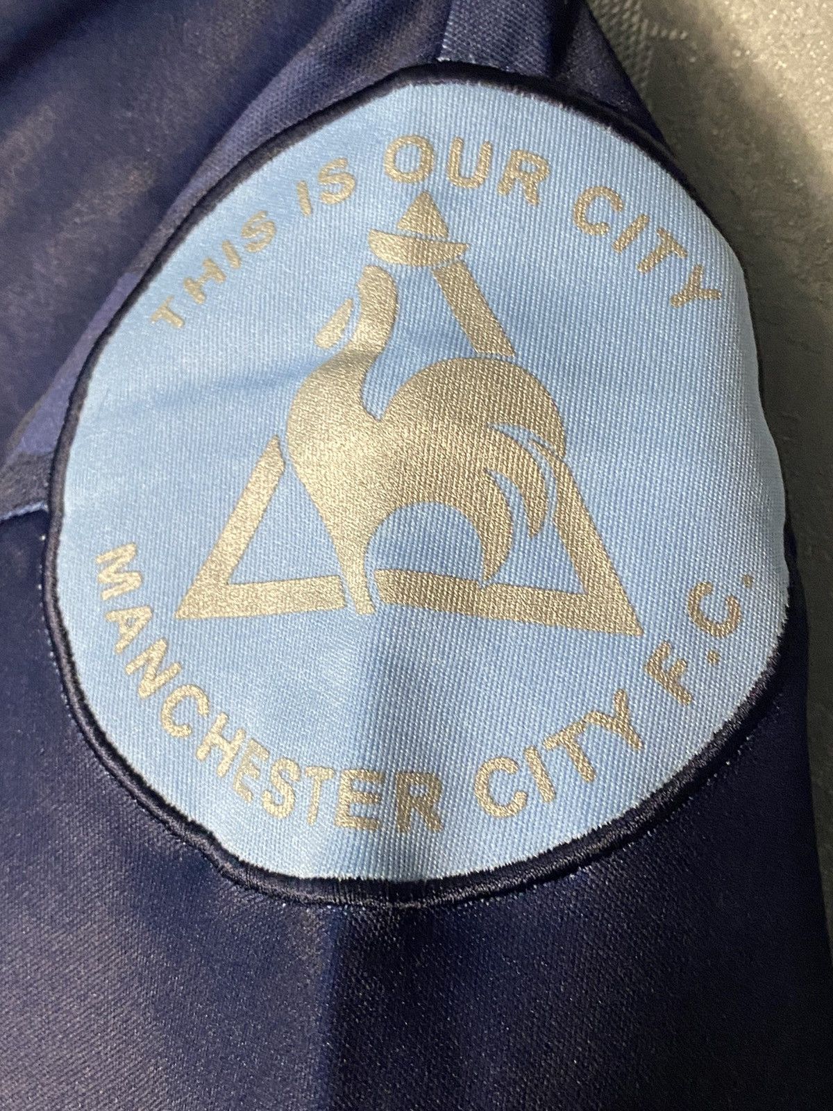 Le Coq Sportif × Vintage Vintage Manchester City Le coq sportif Soccer Jersey Size US M / EU 48-50 / 2 - 3 Thumbnail