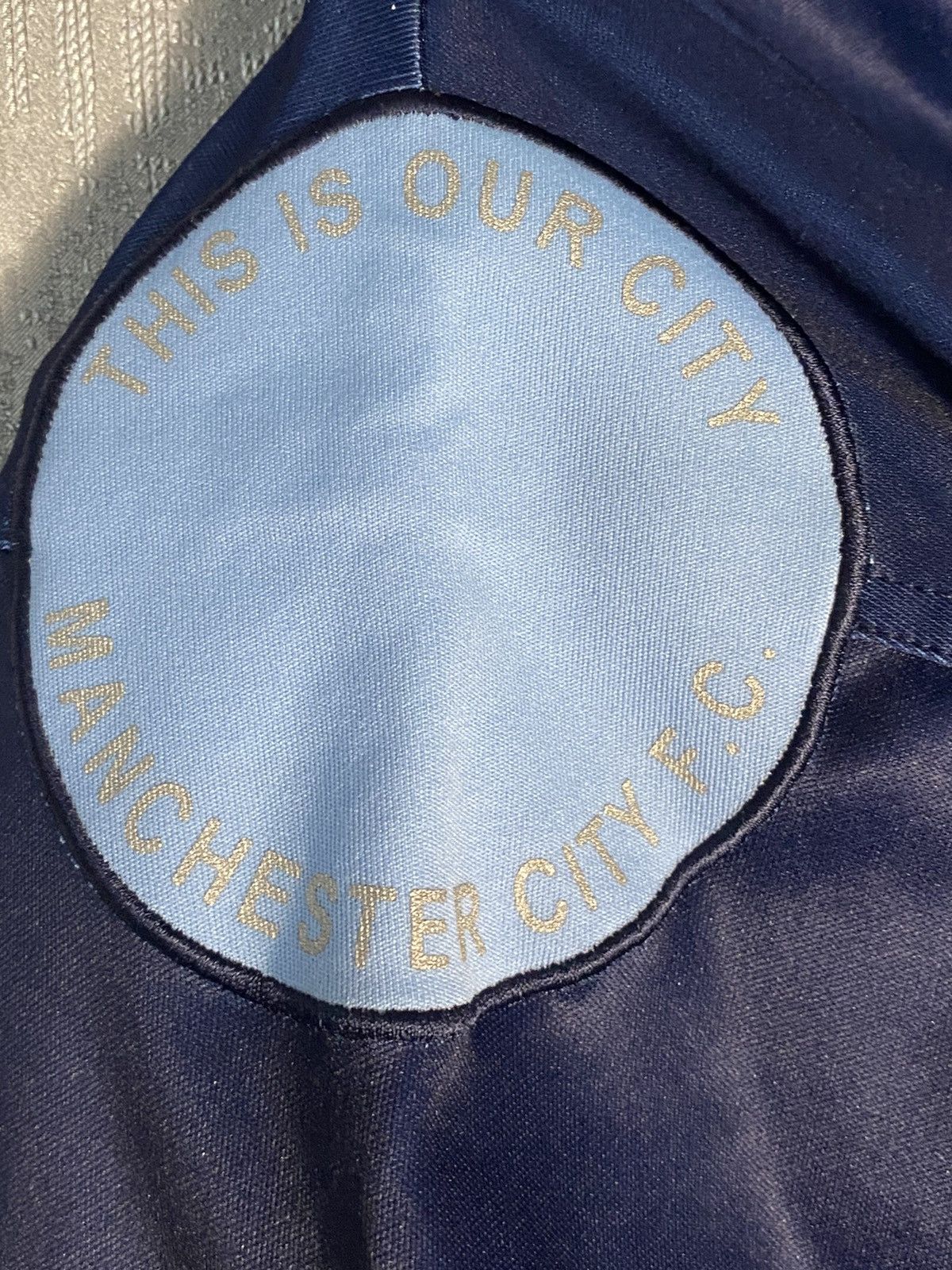 Le Coq Sportif × Vintage Vintage Manchester City Le coq sportif Soccer Jersey Size US M / EU 48-50 / 2 - 5 Thumbnail