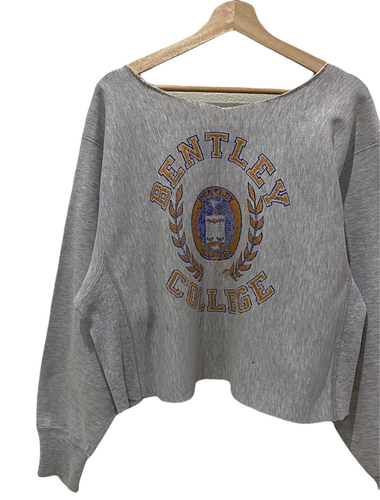 Champion VTG CHAMPION BENTLEY COLLEGE DISTRESS CUT CROPPED SWEATSHIRT Size US M / EU 48-50 / 2 - 5 Thumbnail