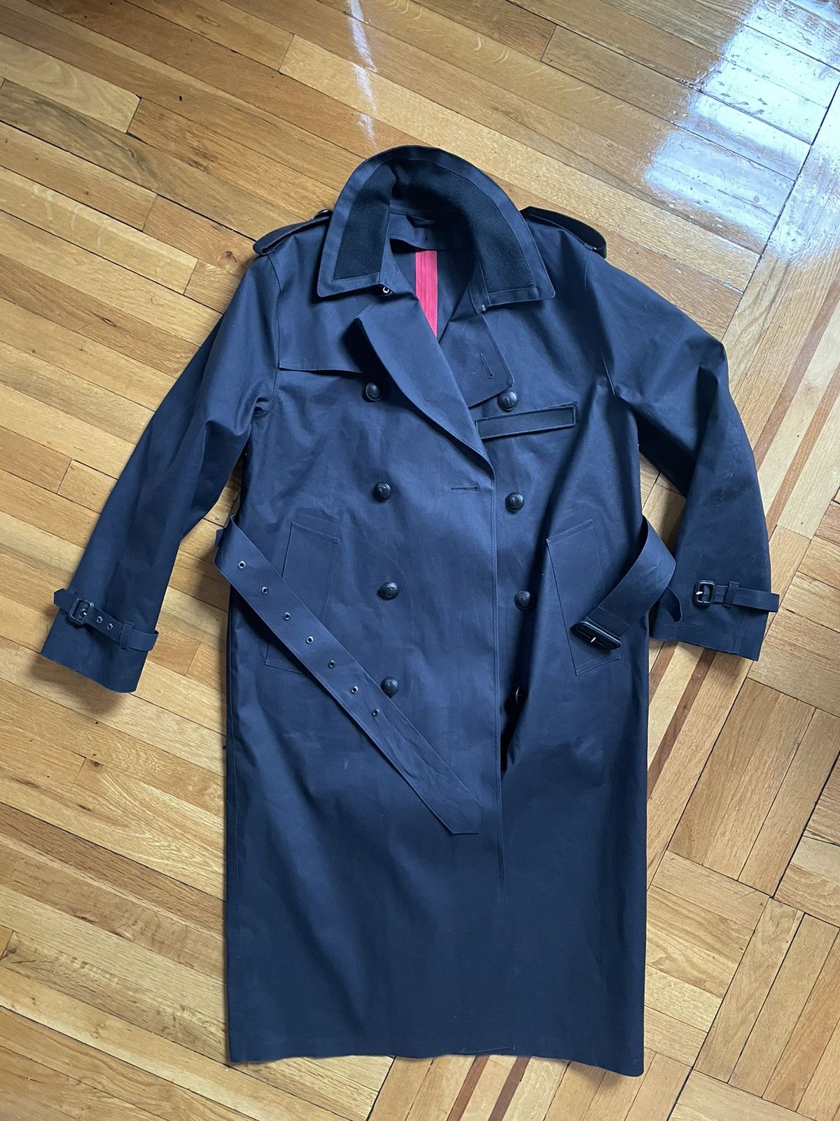 image of Mackintosh Trench in Black, Men's (Size Large)