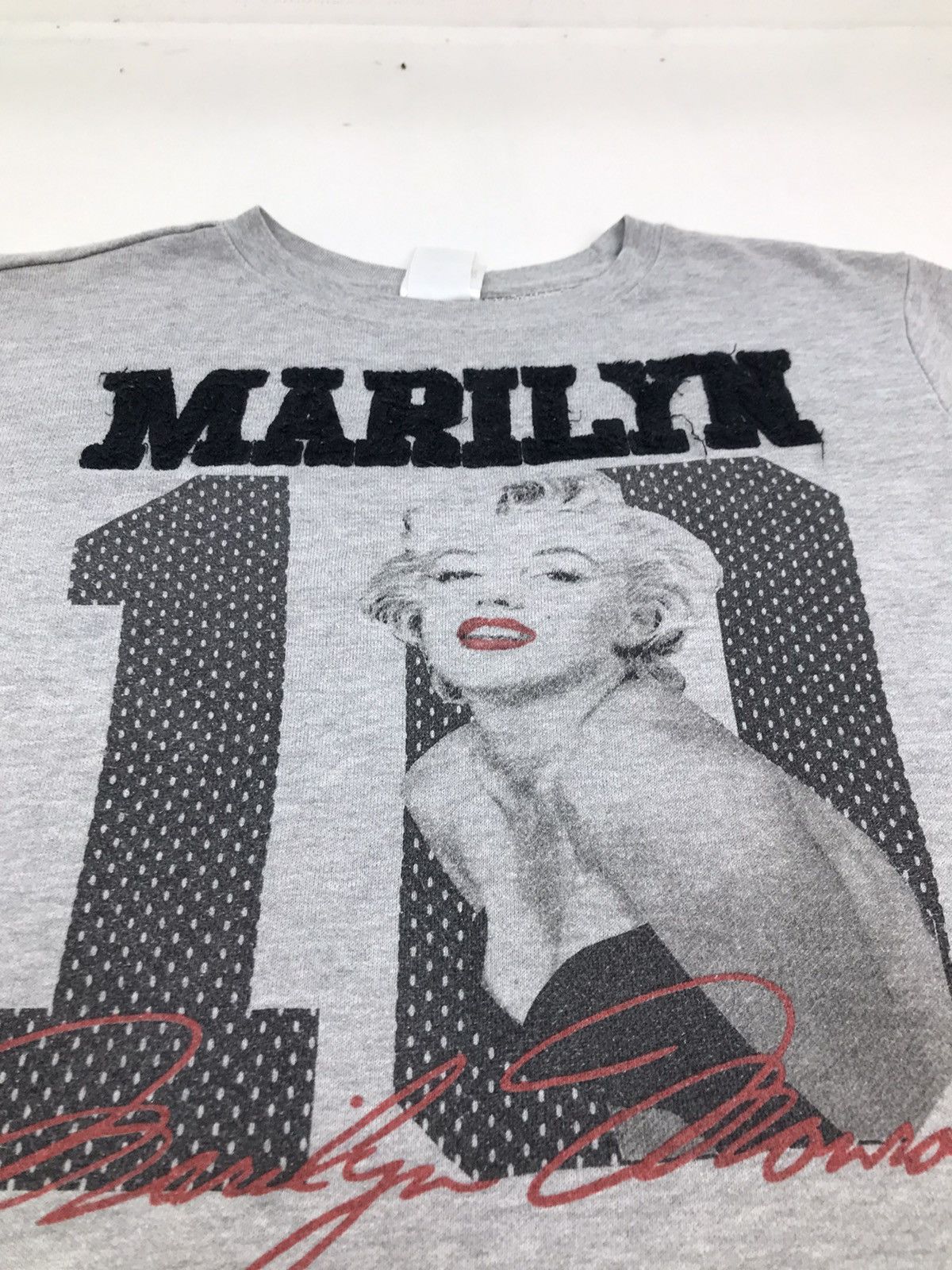 Band Tees Vintage legend Marilyn Monroe sweater Size US M / EU 48-50 / 2 - 8 Thumbnail