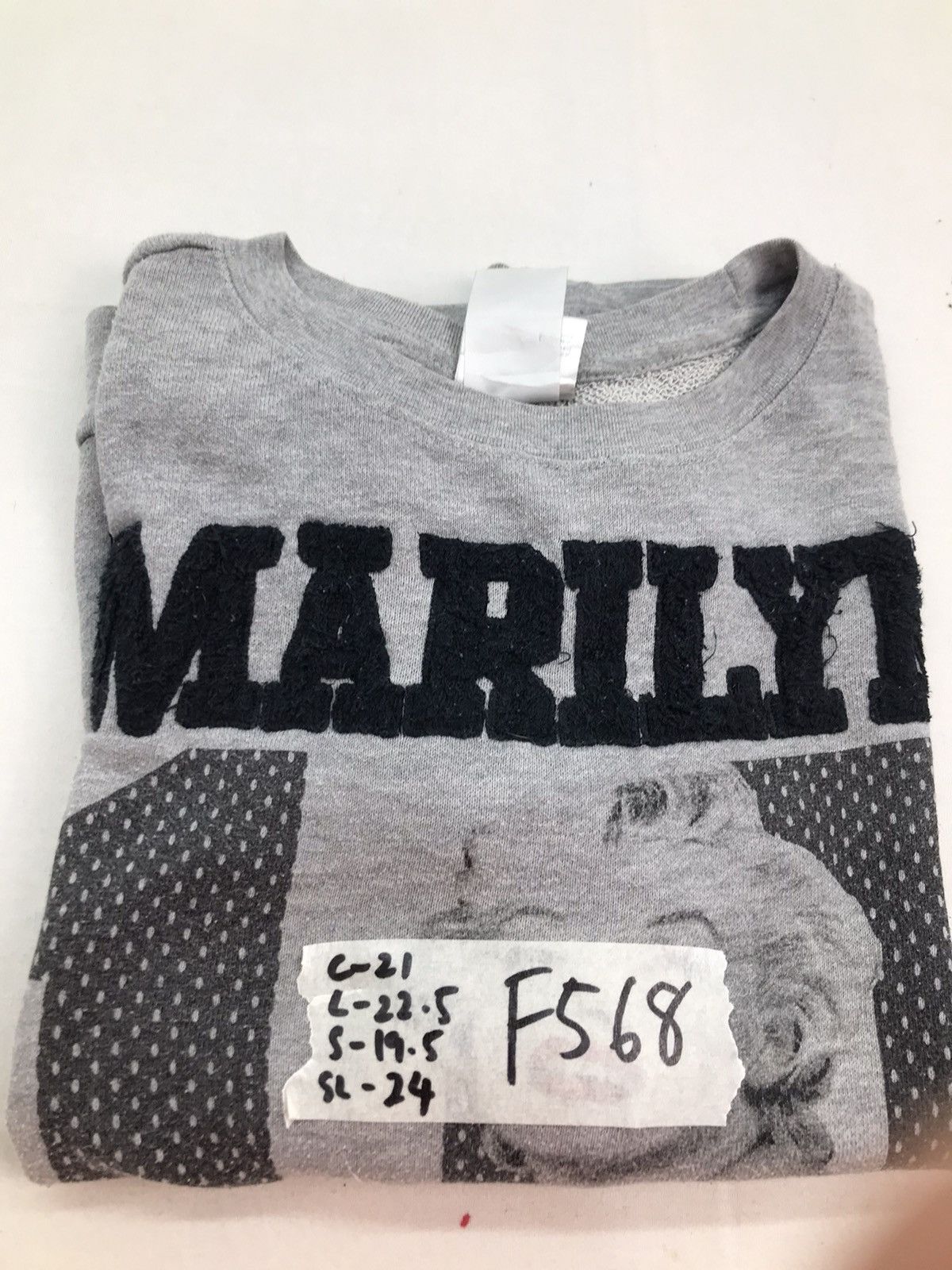 Band Tees Vintage legend Marilyn Monroe sweater Size US M / EU 48-50 / 2 - 16 Thumbnail
