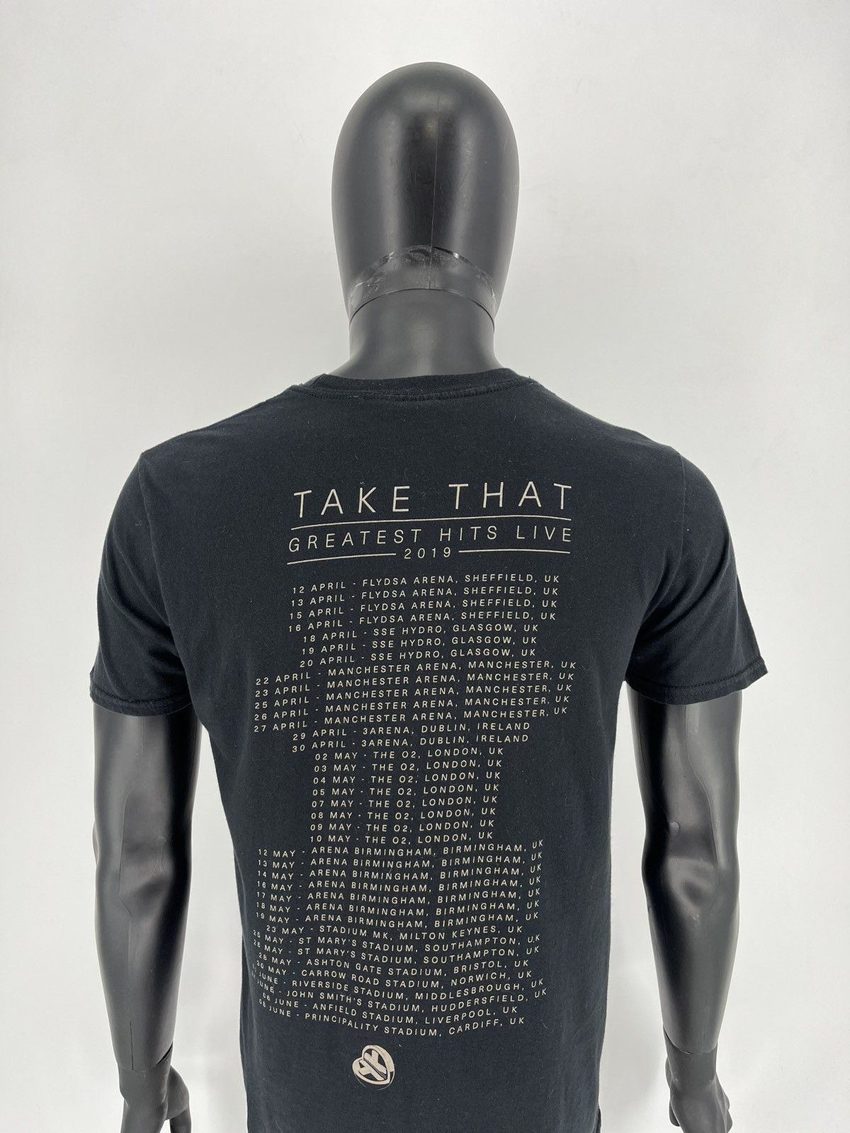 Band Tees Vintage Y2K Take That Tour T-shirt 2019 Band Streetwear Size US M / EU 48-50 / 2 - 9 Thumbnail