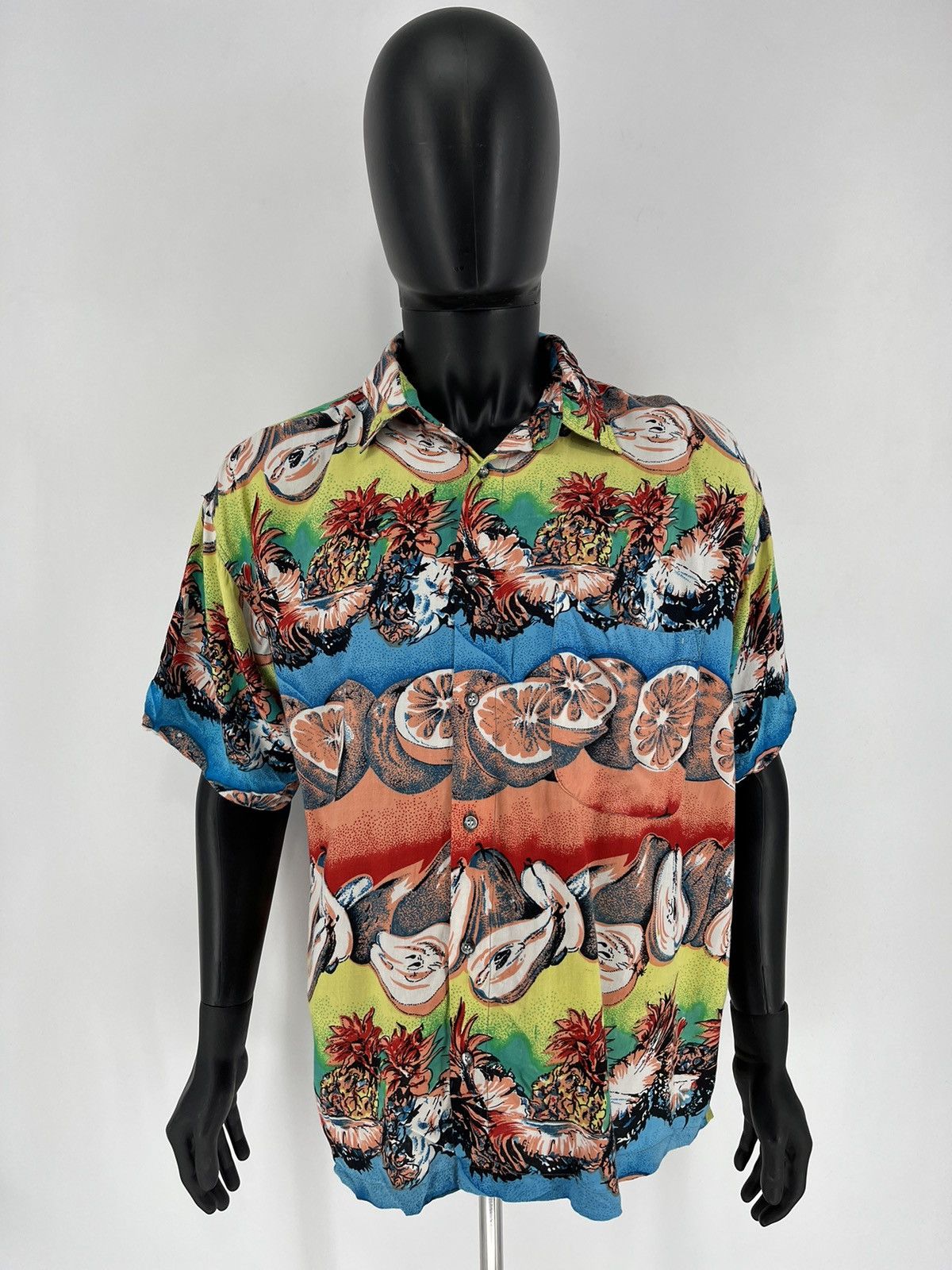 Vintage Vintage crazy shirts Hawaiian size M Size US M / EU 48-50 / 2 - 3 Thumbnail